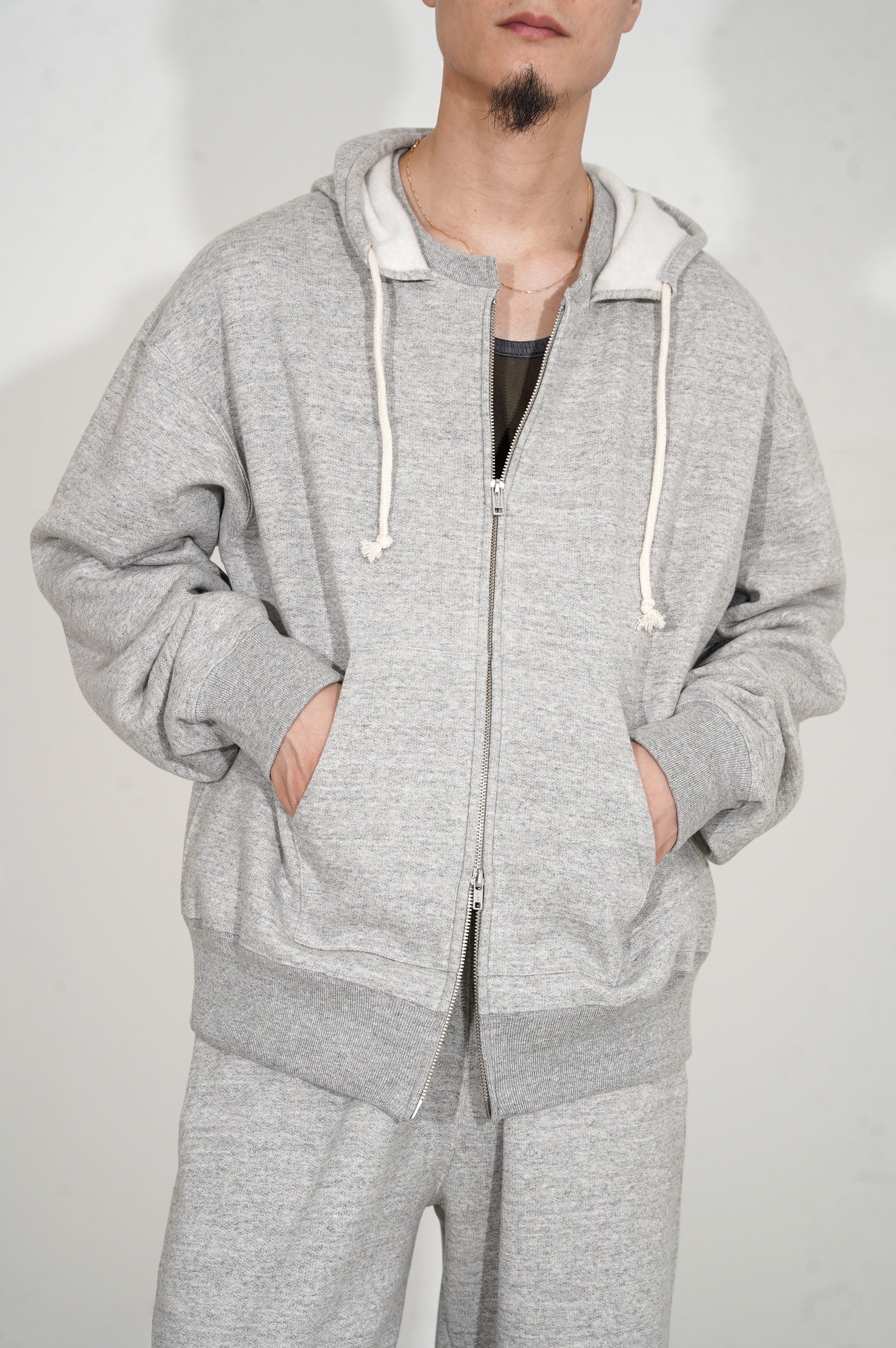 BISOWN "AFTER HOODIE ZIP UP SWEAT" [TOP GRAY]