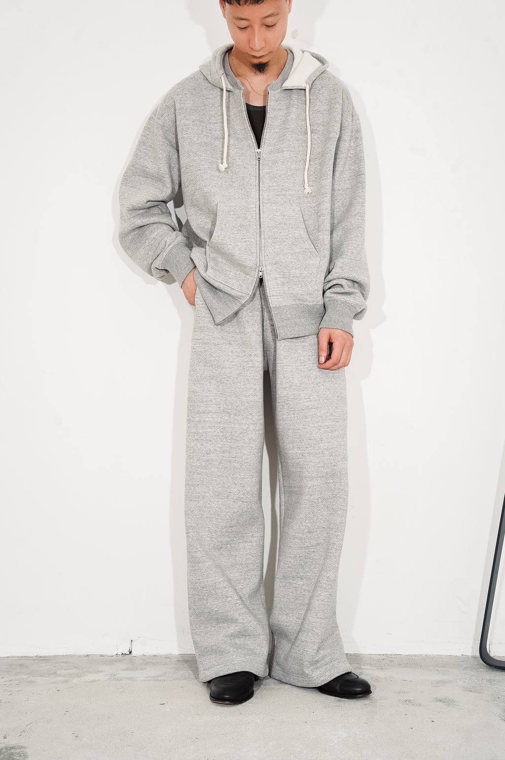 BISOWN "AFTER HOODIE ZIP UP SWEAT" [TOP GRAY]
