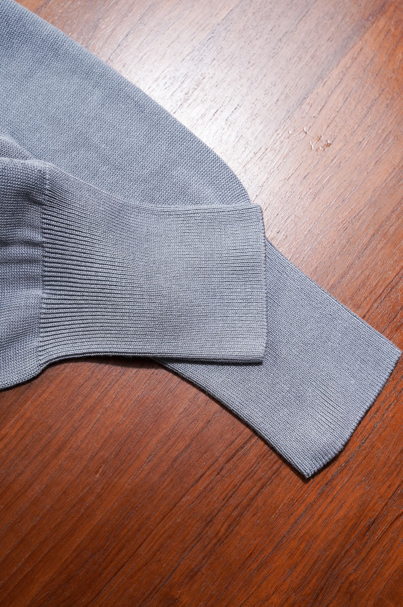 Olde H & Daughter "SILK PLANE STICH CREW NECK L/S" [BLUE STONE]