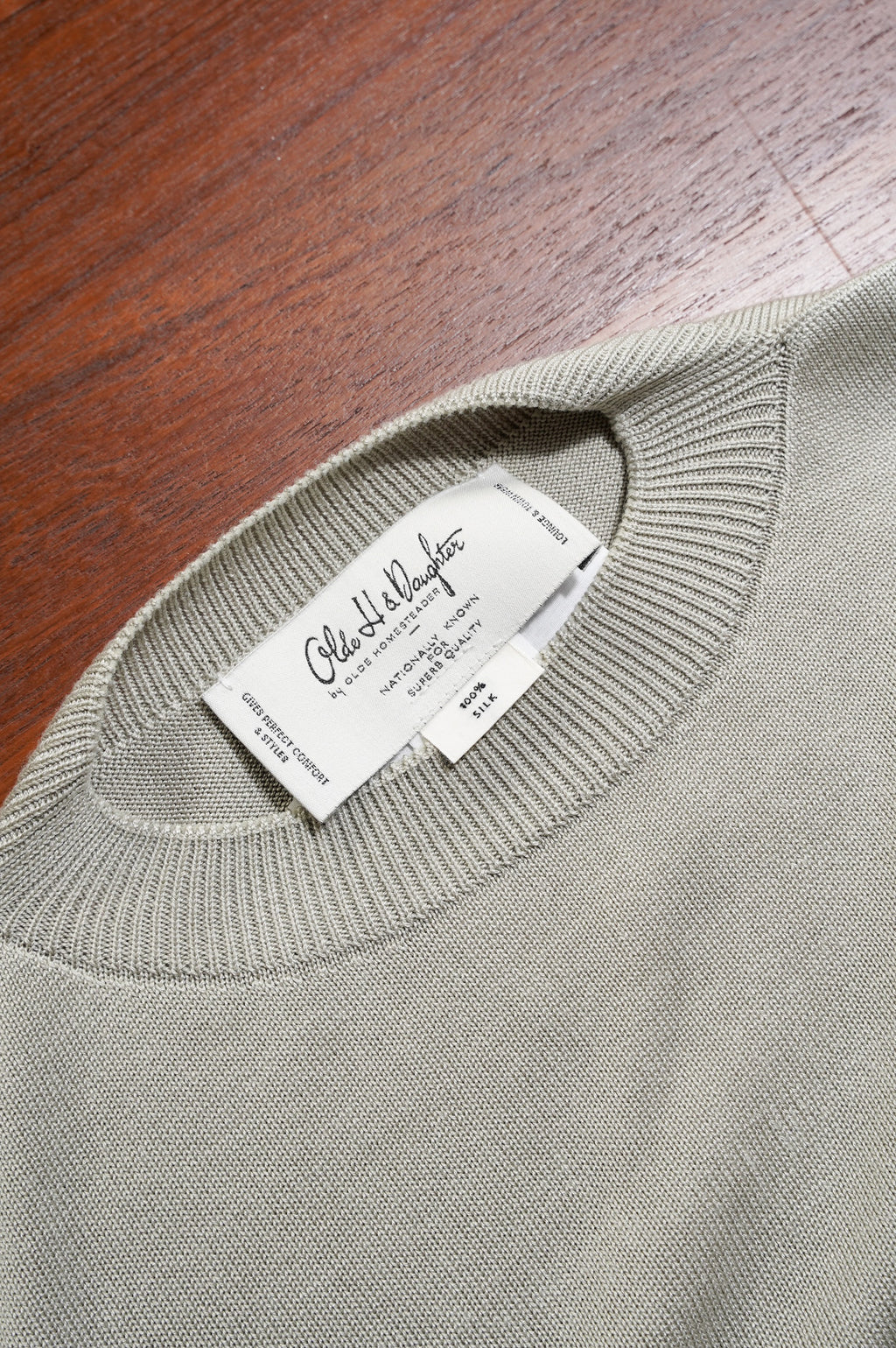 Olde H & Daughter "SILK PLANE STICH CREW NECK L/S" [WILLOW]