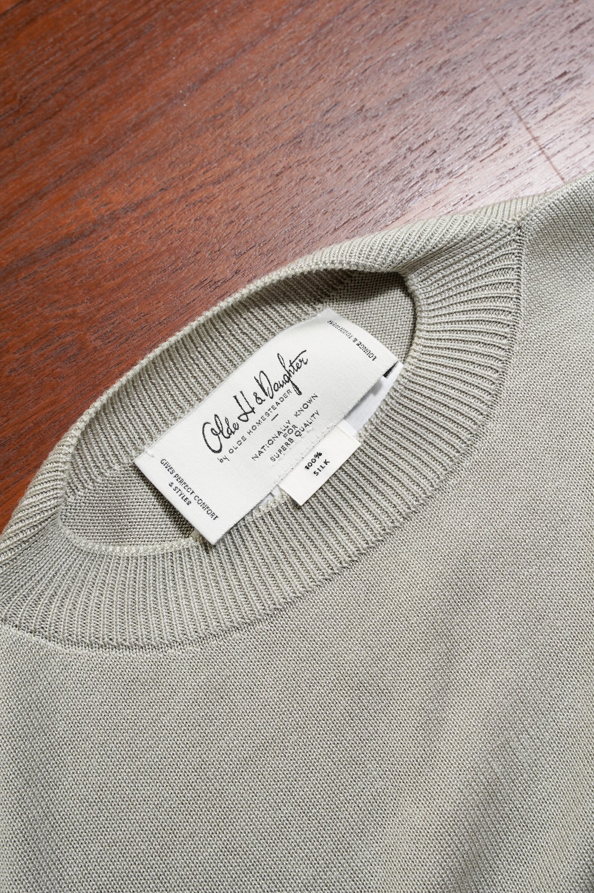 Olde H & Daughter "SILK PLANE STICH CREW NECK L/S" [WILLOW]