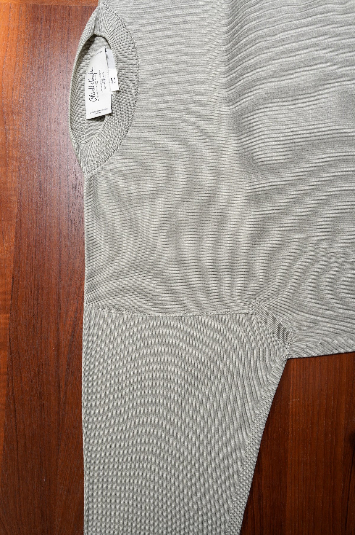 Olde H & Daughter "SILK PLANE STICH CREW NECK L/S" [WILLOW]