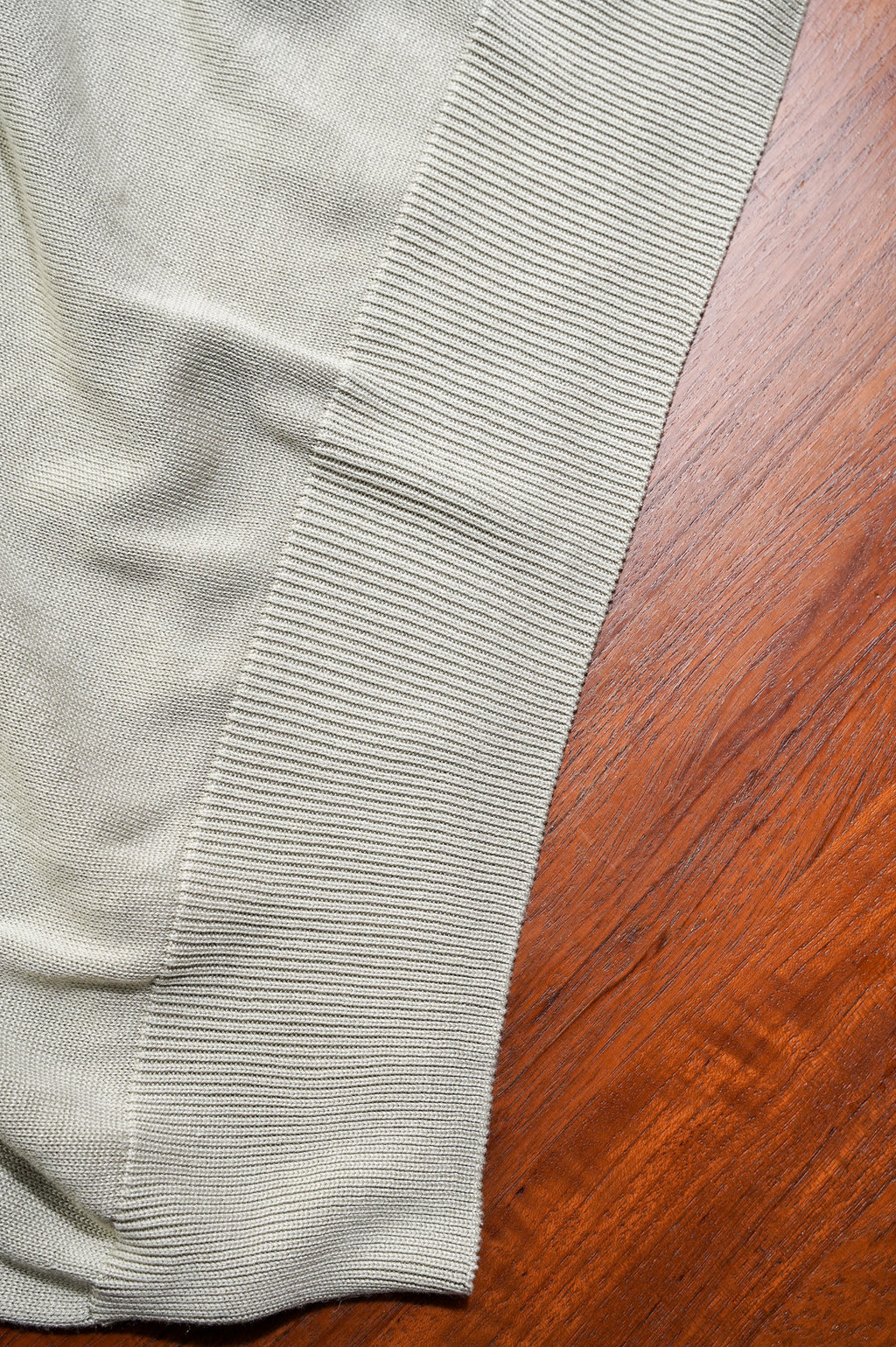 Olde H & Daughter "SILK PLANE STICH CREW NECK L/S" [WILLOW]