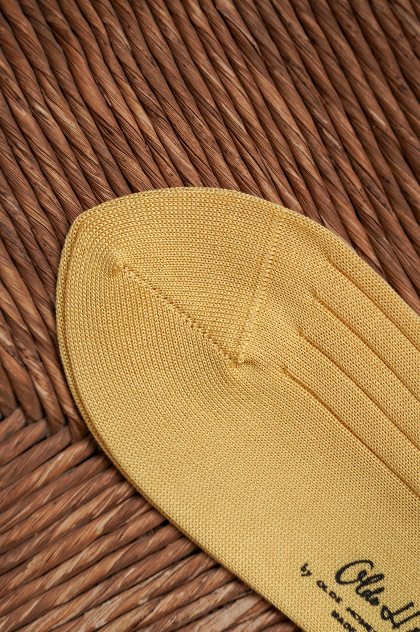 Olde H & Daughter "SILK RIB SOCKS" [CITRON]