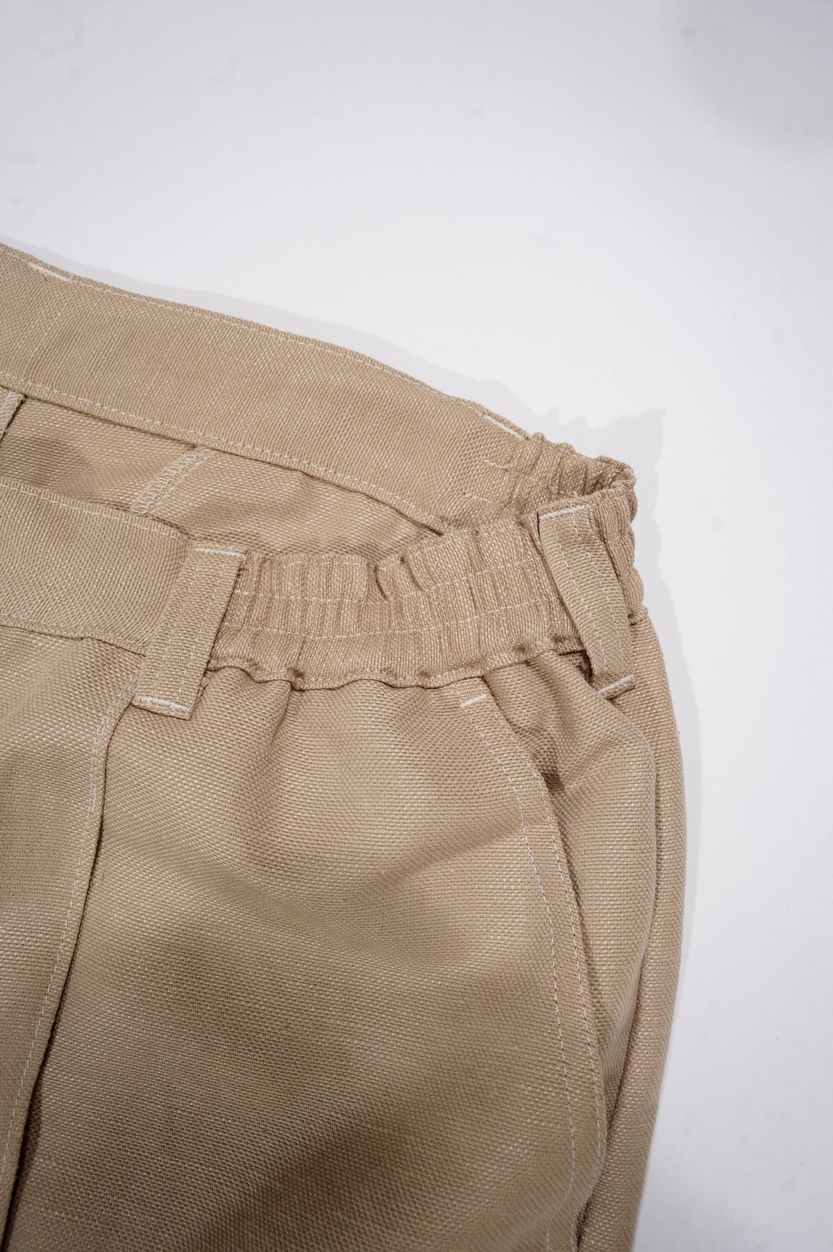 YE OLDE AND NEWMAN -RANDONNEUR- "ANORAKS CHINOS" [SUEDE BEIGE]