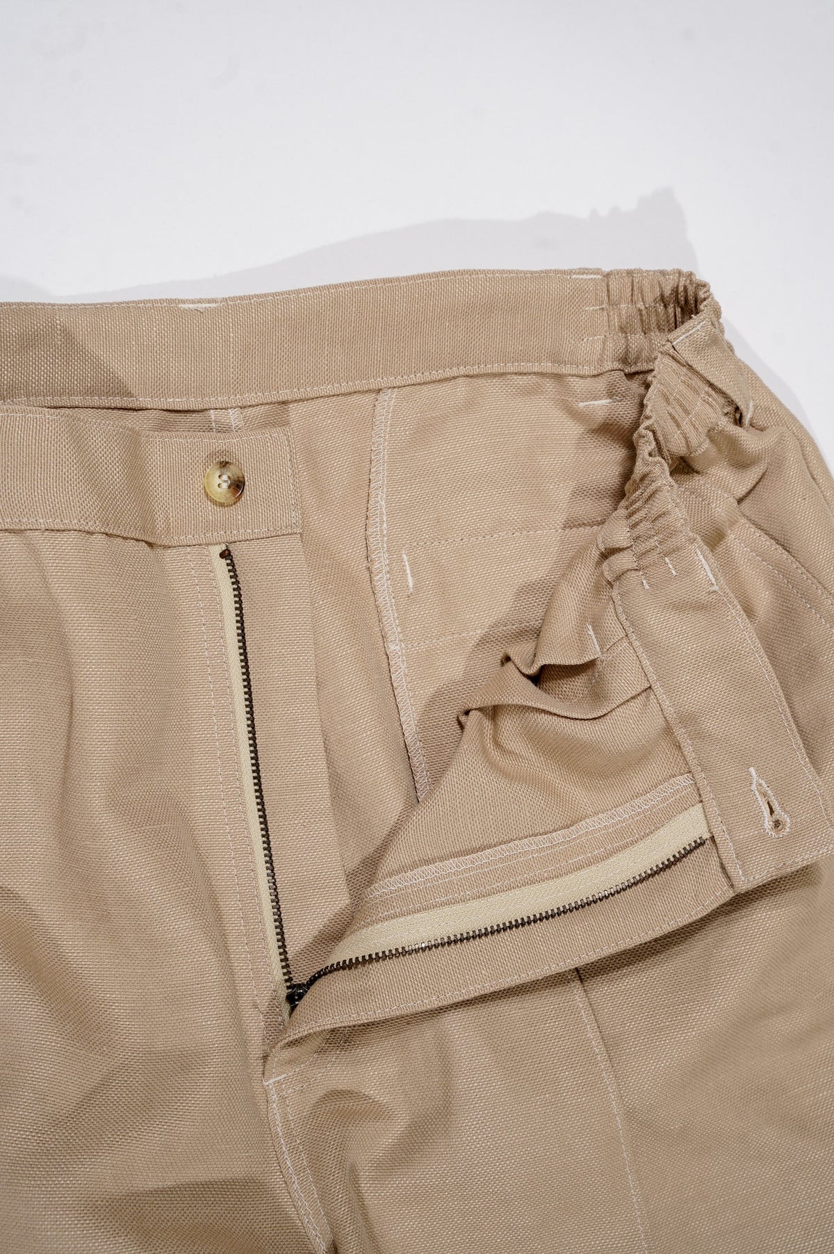 YE OLDE AND NEWMAN -RANDONNEUR- "ANORAKS CHINOS" [SUEDE BEIGE]