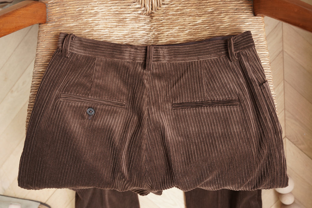 BISOWN "MIXED-WALE CORDUROY NOTUCK SLACKS" [BROWN]