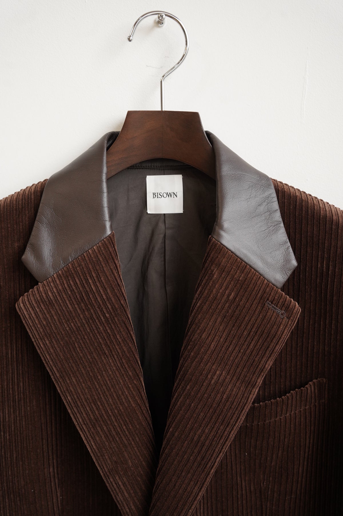 BISOWN "MIXED-WALE CORDUROY TAILORED JACKET" [BROWN]
