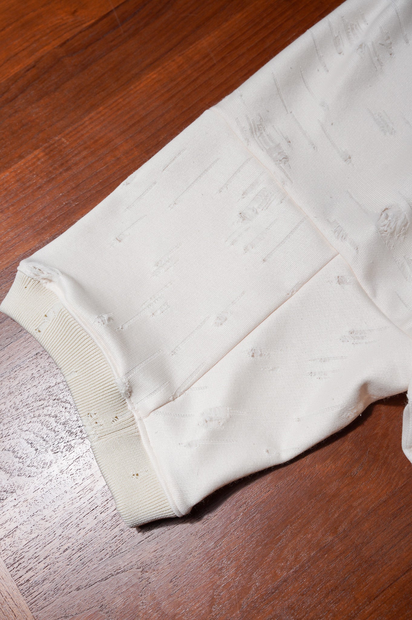 class "CCGS10UNI" [IVORY]