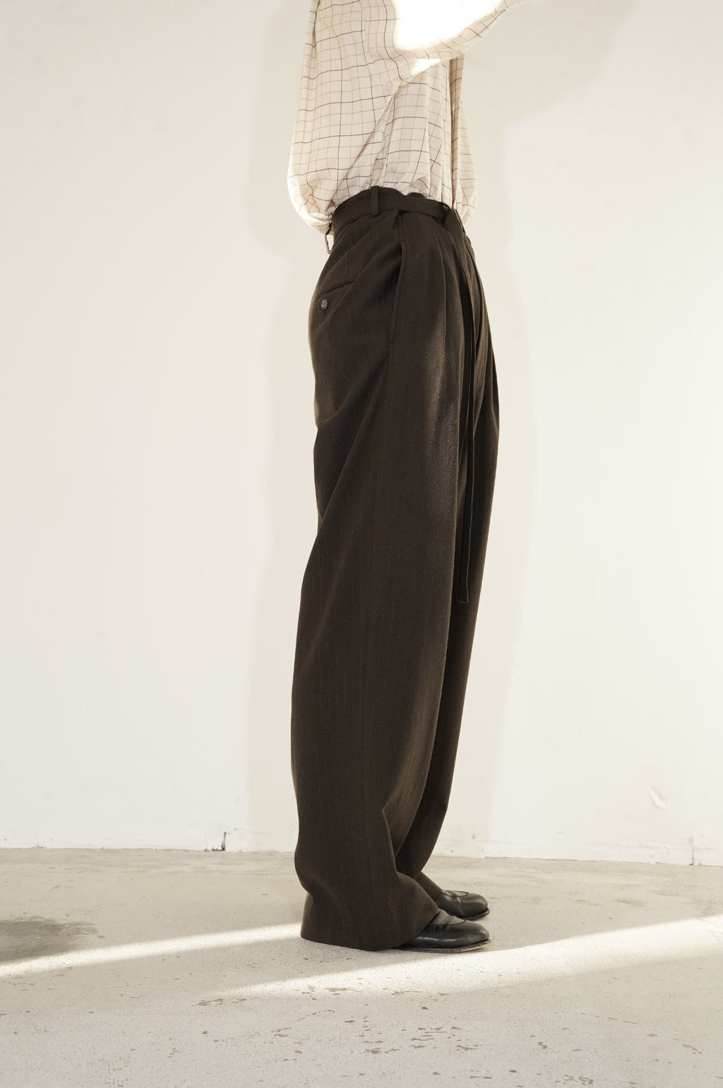 m's braque "BELTED BAGGY PANTS" [brown stripe]