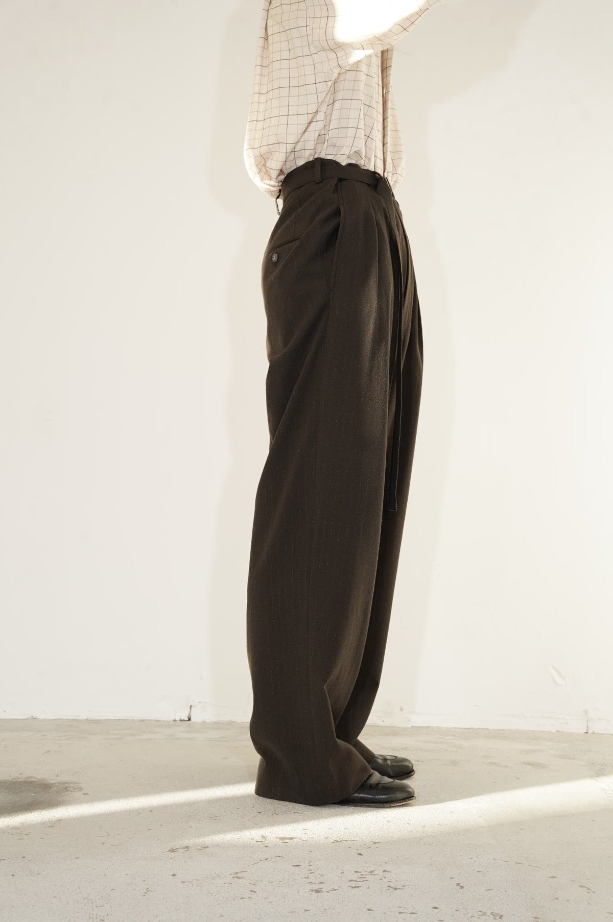 m's braque "BELTED BAGGY PANTS" [brown stripe]