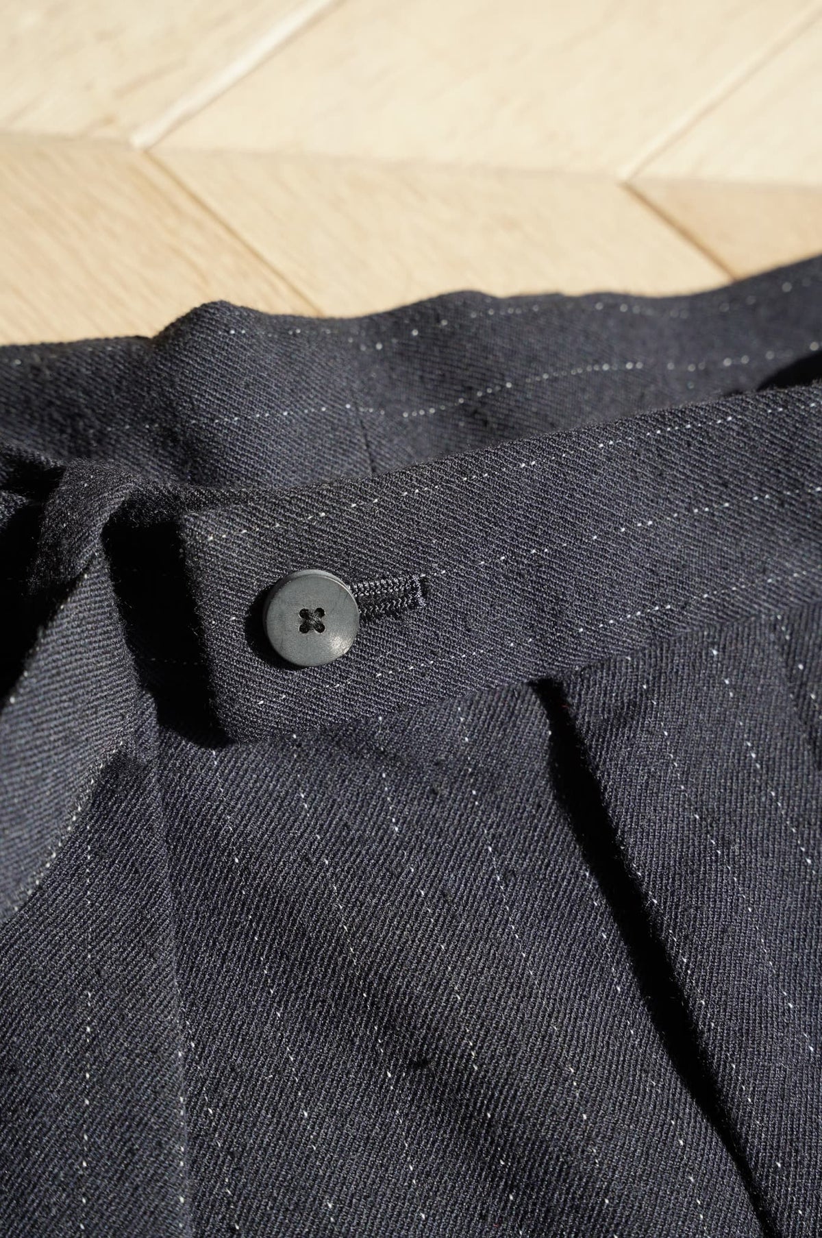 m's braque "BELTED BAGGY PANTS" [navy stripe]