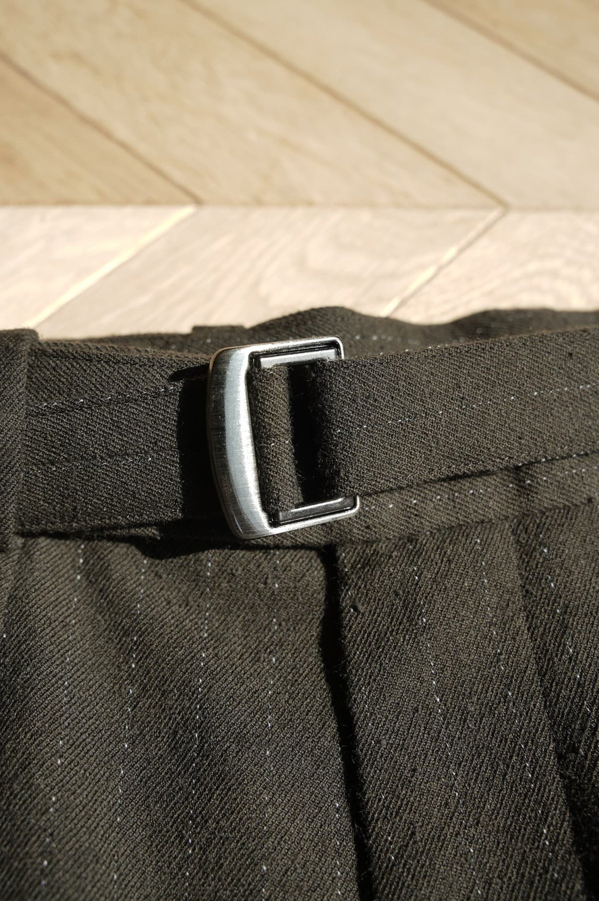 m's braque "BELTED BAGGY PANTS" [brown stripe]