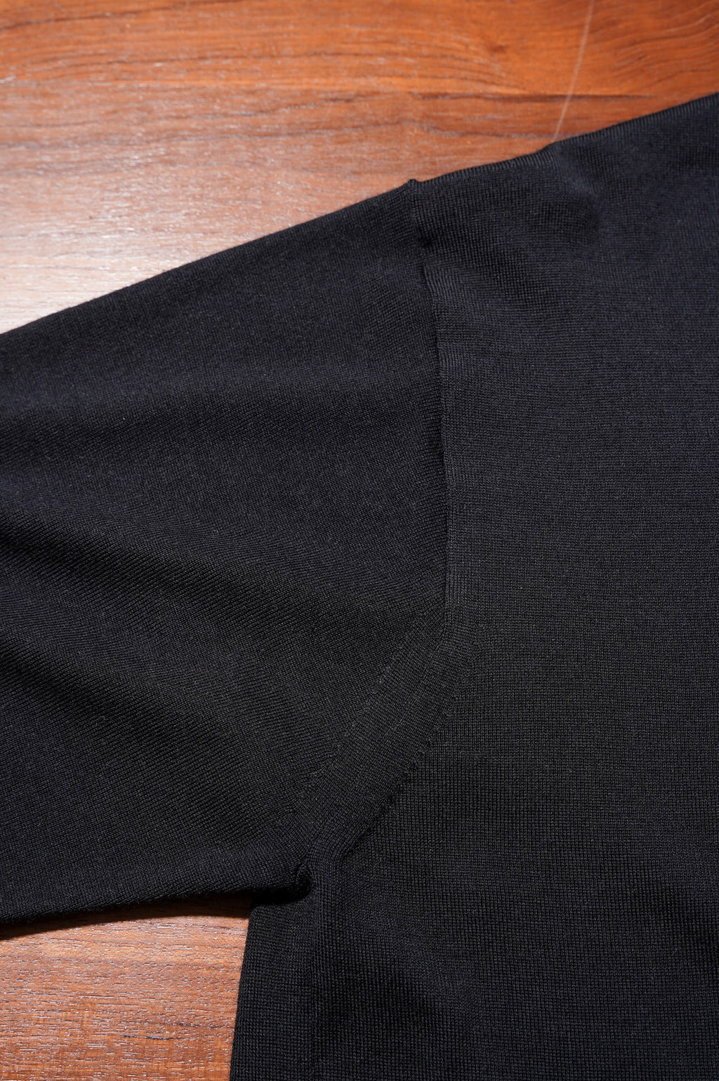MEIAS "SUMMER WOOL BASIC TEE" [BLACK]