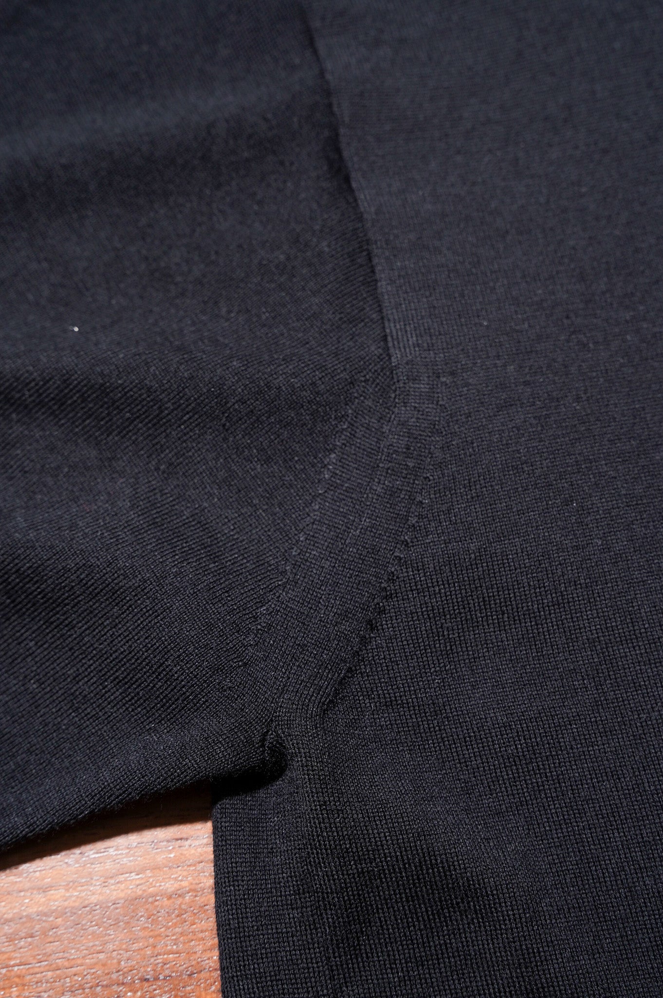 MEIAS "SUMMER WOOL BASIC TEE" [BLACK]