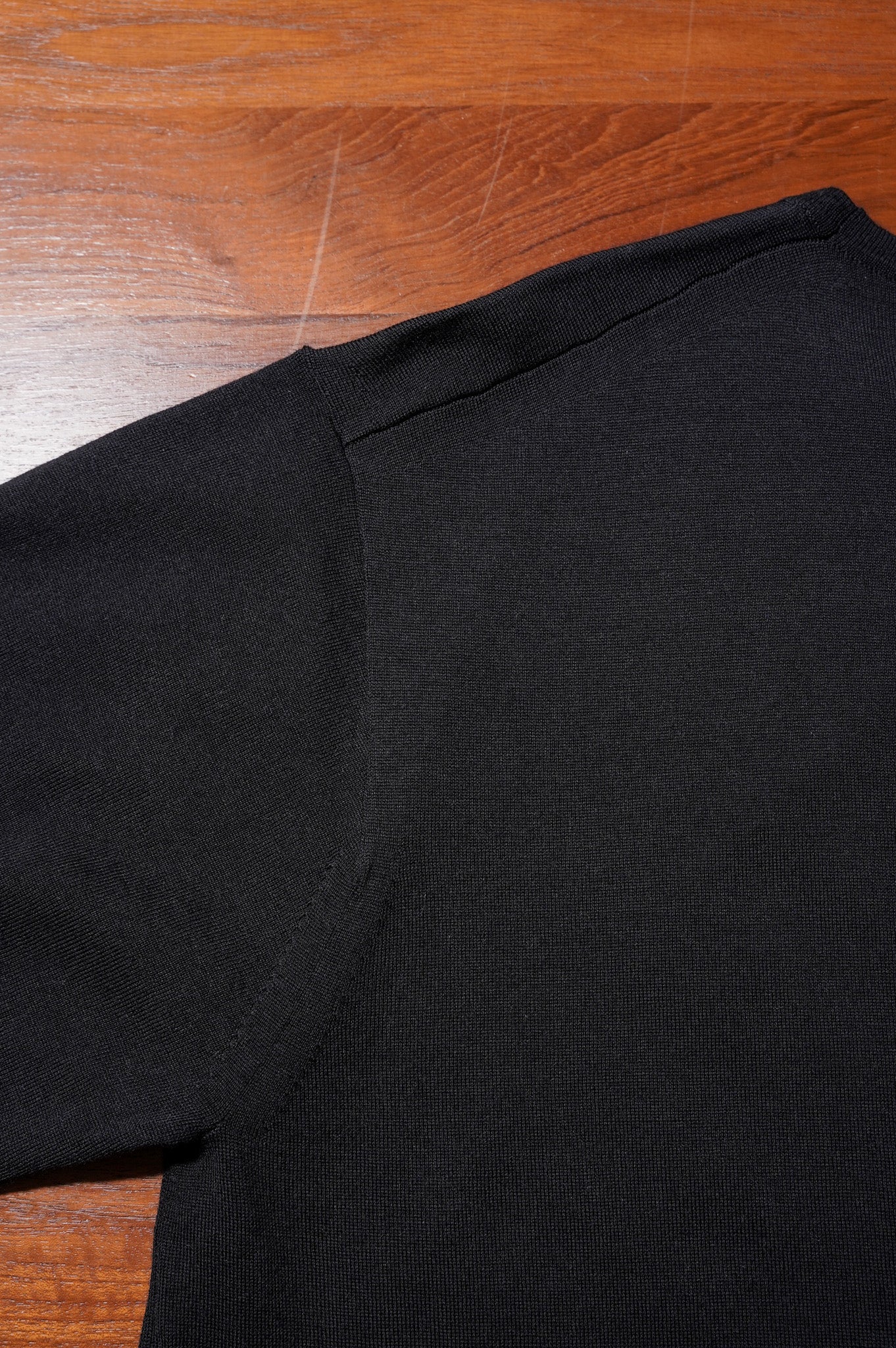 MEIAS "SUMMER WOOL BASIC TEE" [BLACK]