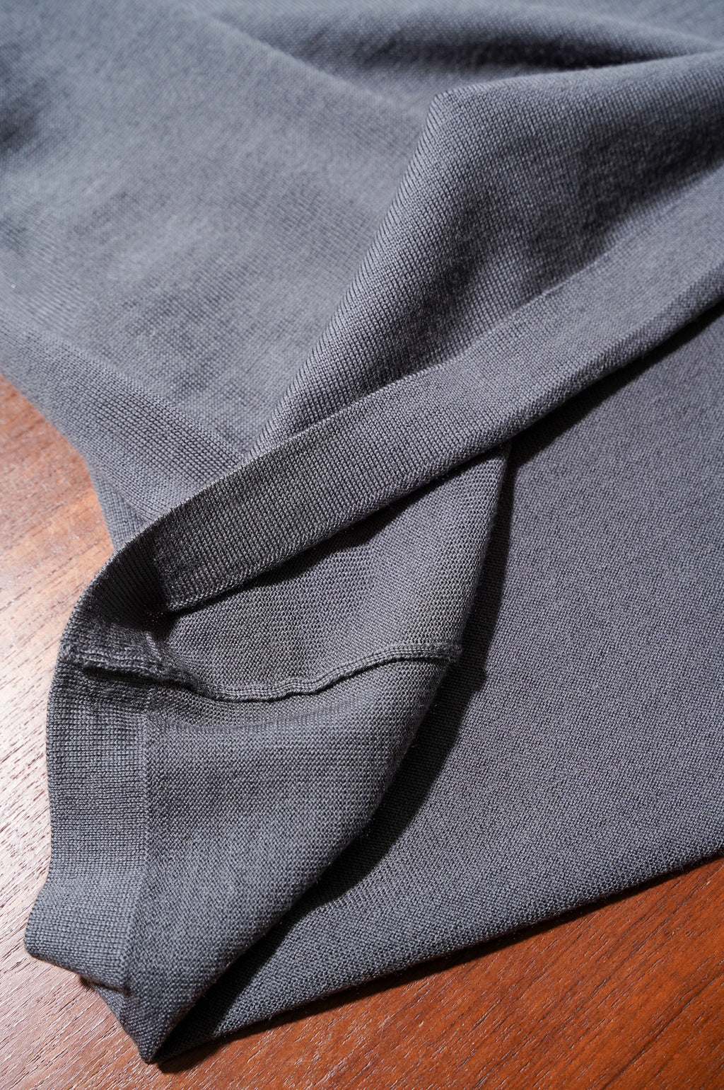 MEIAS "SUMMER WOOL BASIC TEE" [D.GRAY]