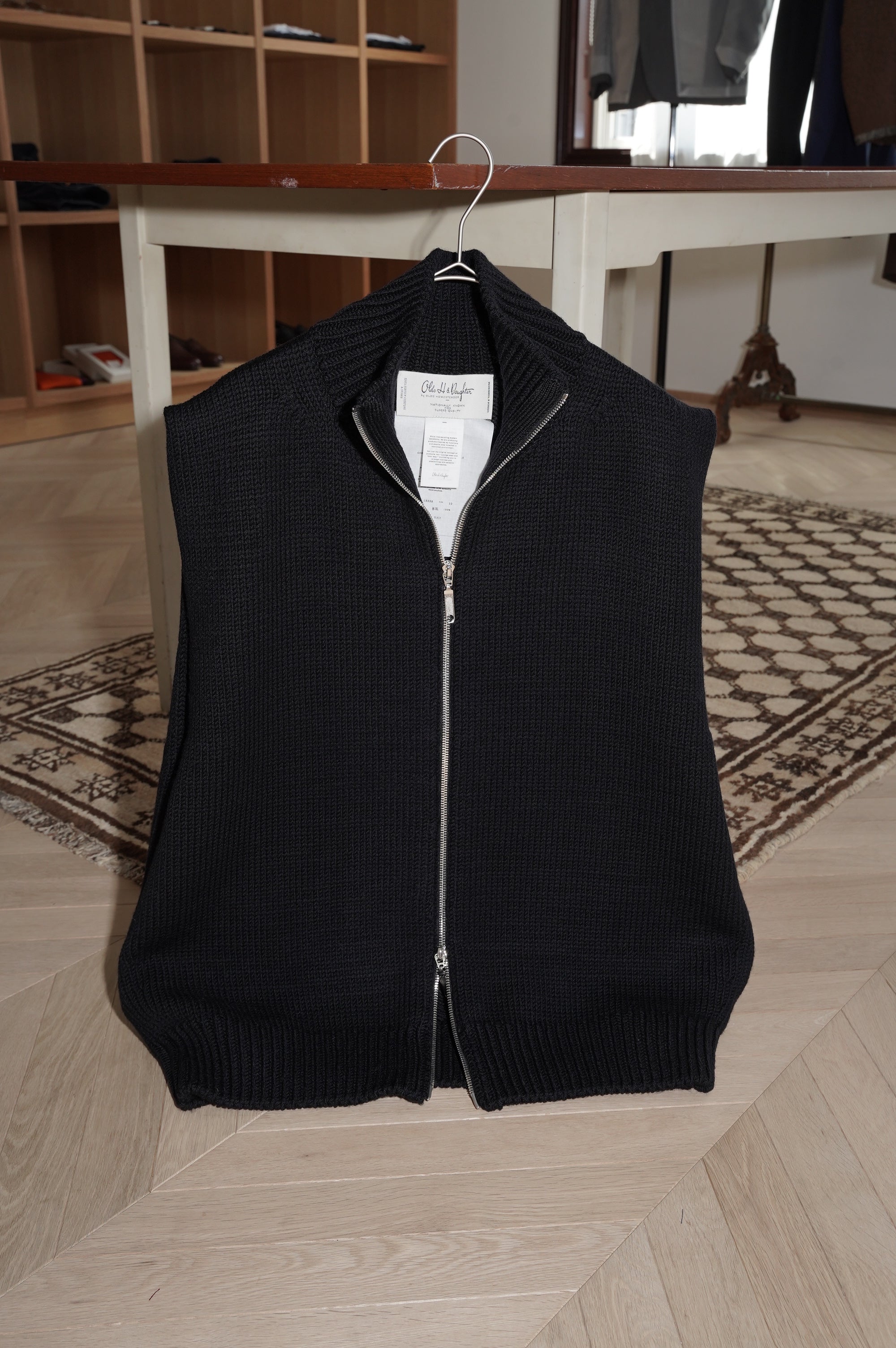 Olde H and Daughter "WOOL DRIVERS VEST" [BLACK]