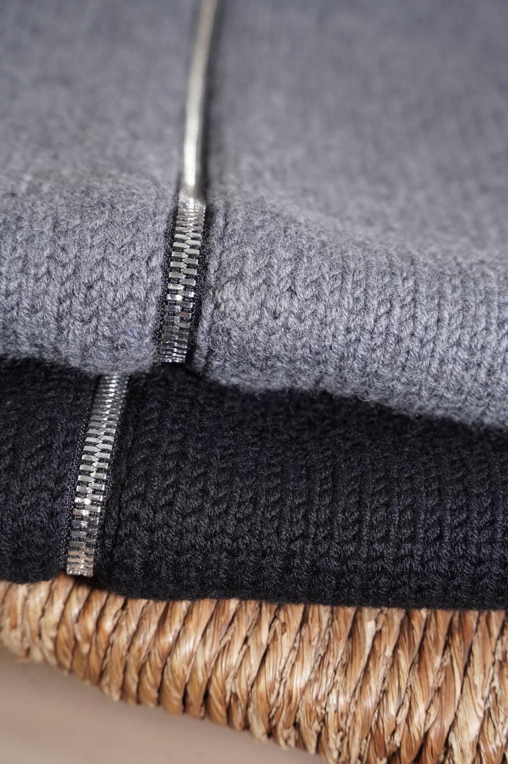 Olde H and Daughter "WOOL DRIVERS VEST" [CHARCOAL]
