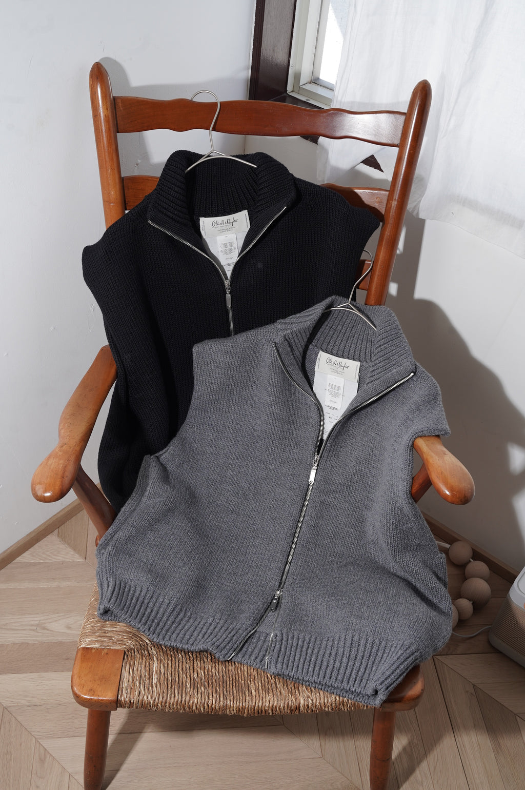 Olde H and Daughter "WOOL DRIVERS VEST" [CHARCOAL]