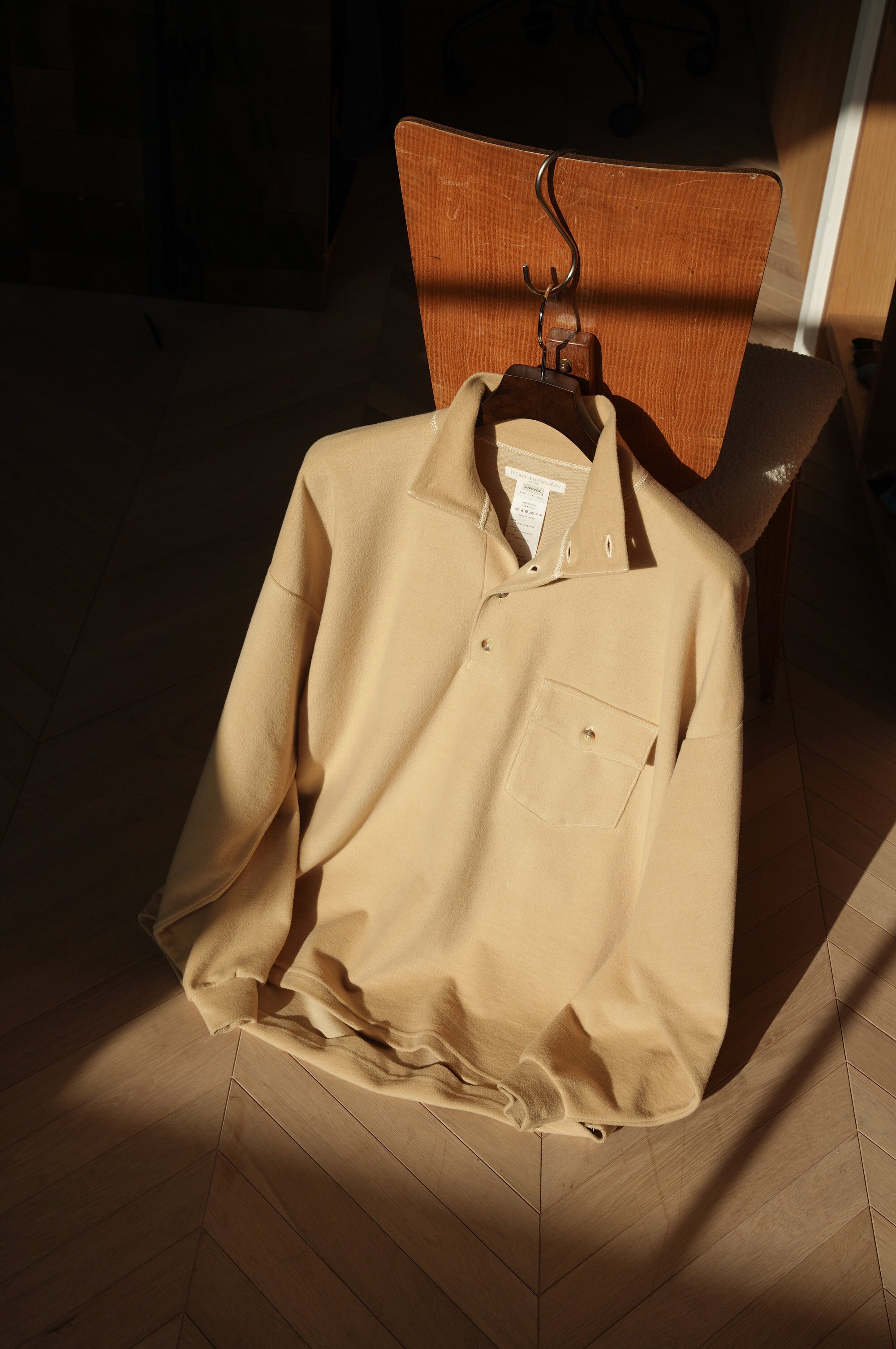 YE OLDE AND NEWMAN "MOCK POLO SHIRT" [CREAM BEIGE]