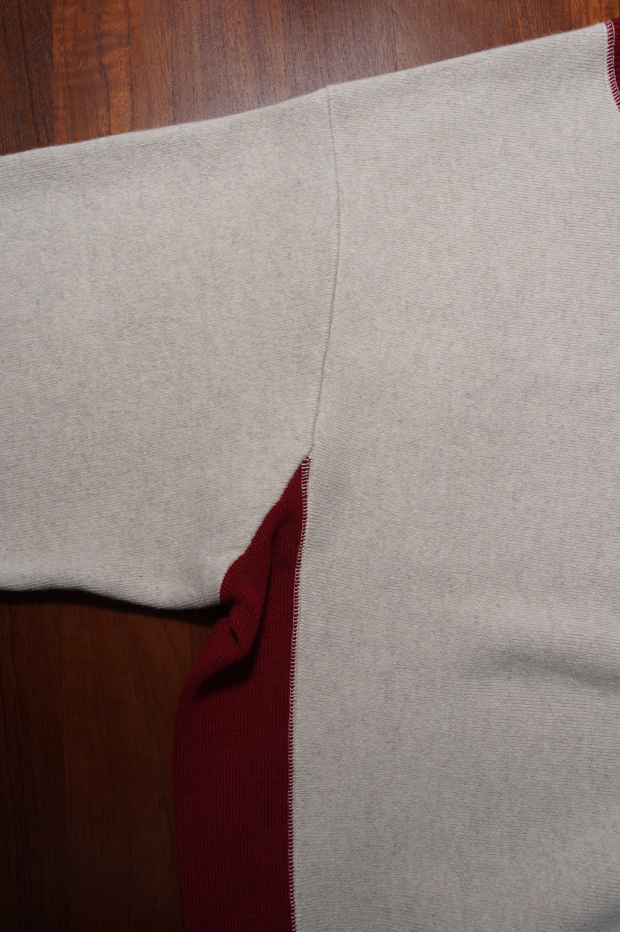 MEIAS "PURE CASHMERE SWEAT PO" [BEIGE]