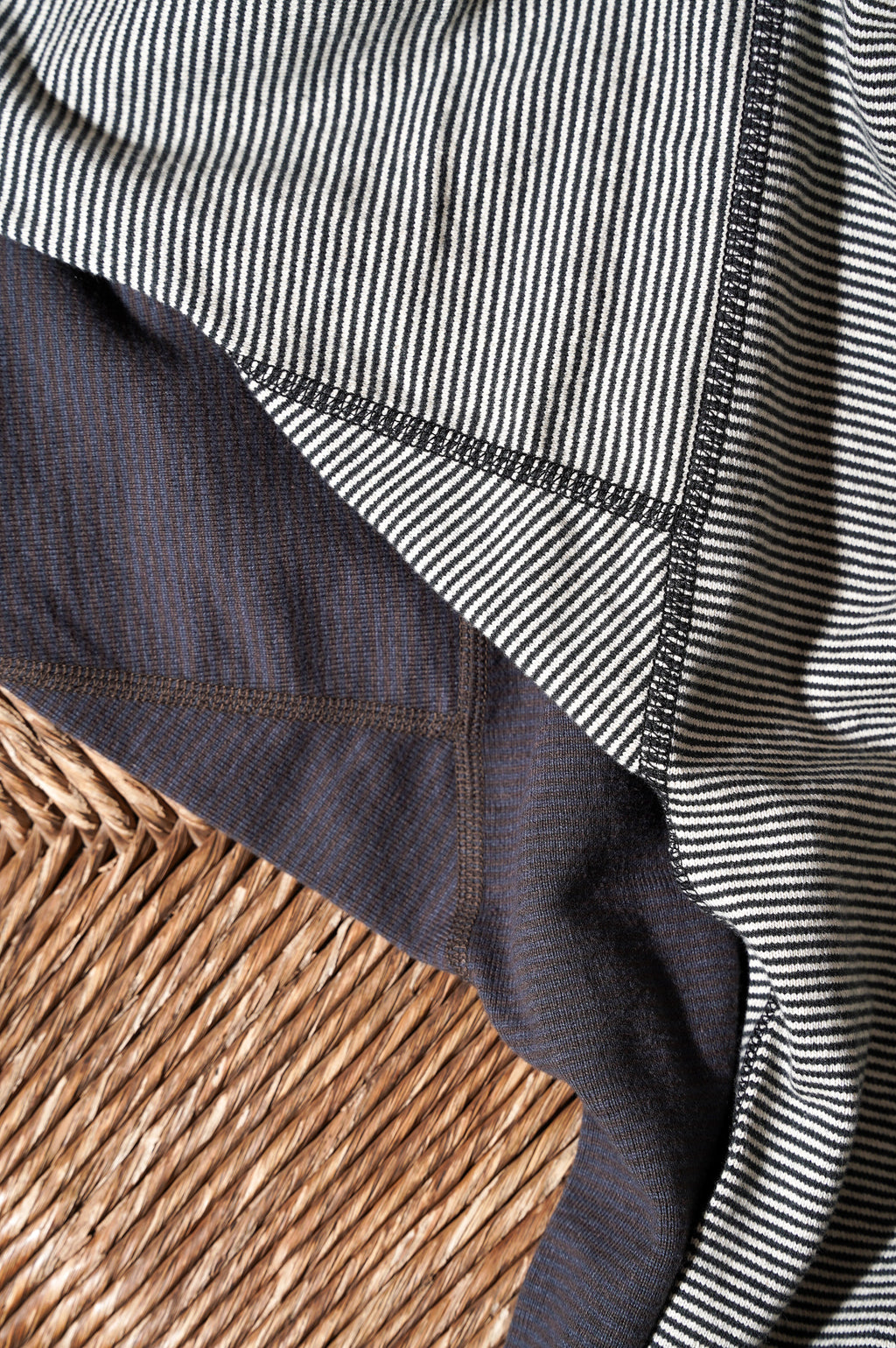 OLDE HOMESTEADER YOUTH "MOIRE STRIPE JERSEY TURTLE NECK L/S"[BLACK×ECRU]