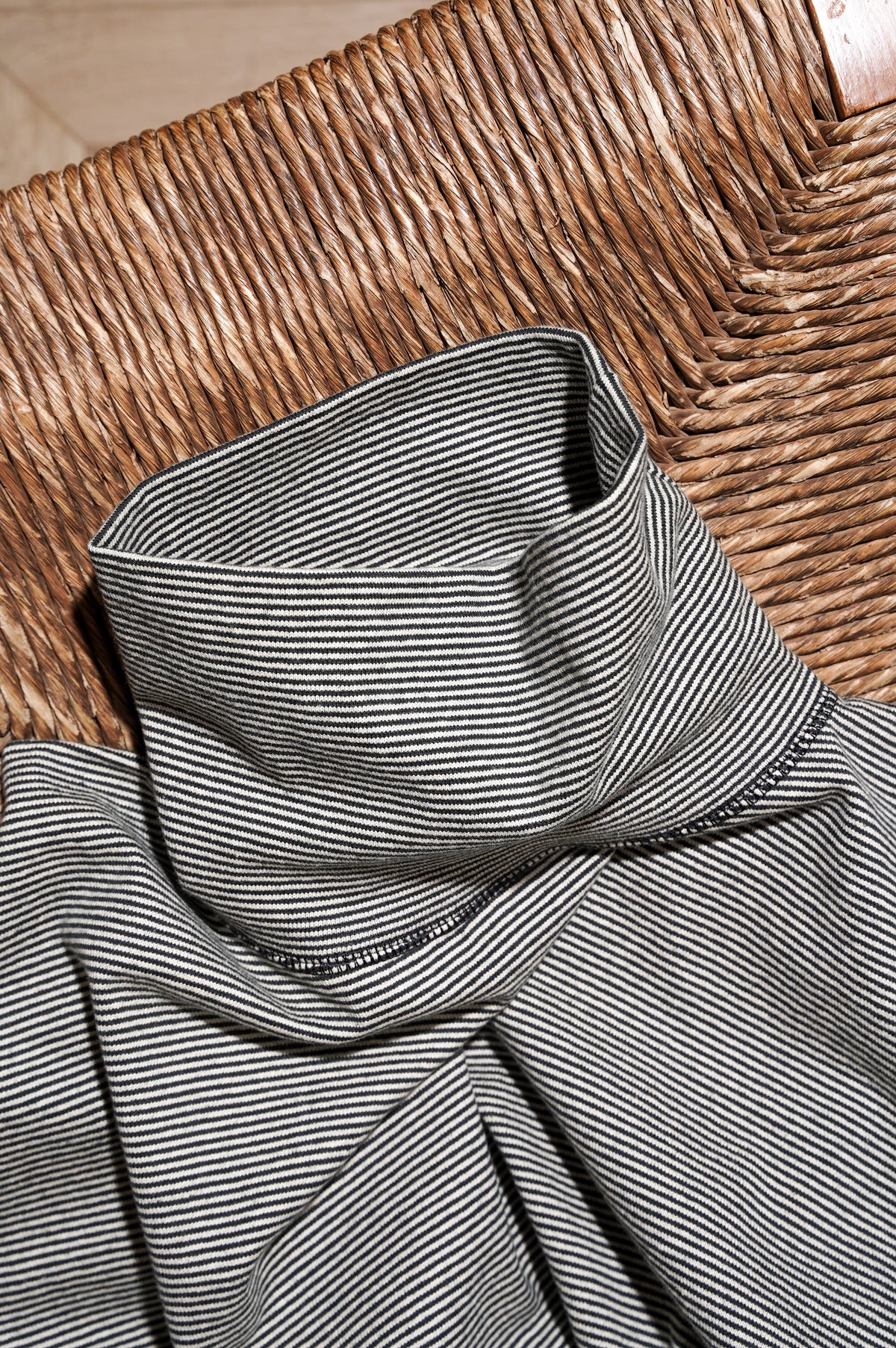 OLDE HOMESTEADER YOUTH "MOIRE STRIPE JERSEY TURTLE NECK L/S"[BLACK×ECRU]