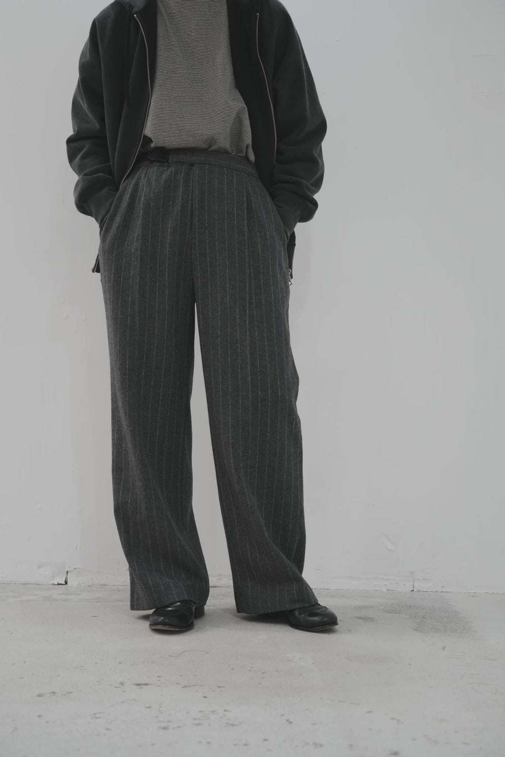 REVERBERATE "TACKED TROUSERS-TW" [GREY]