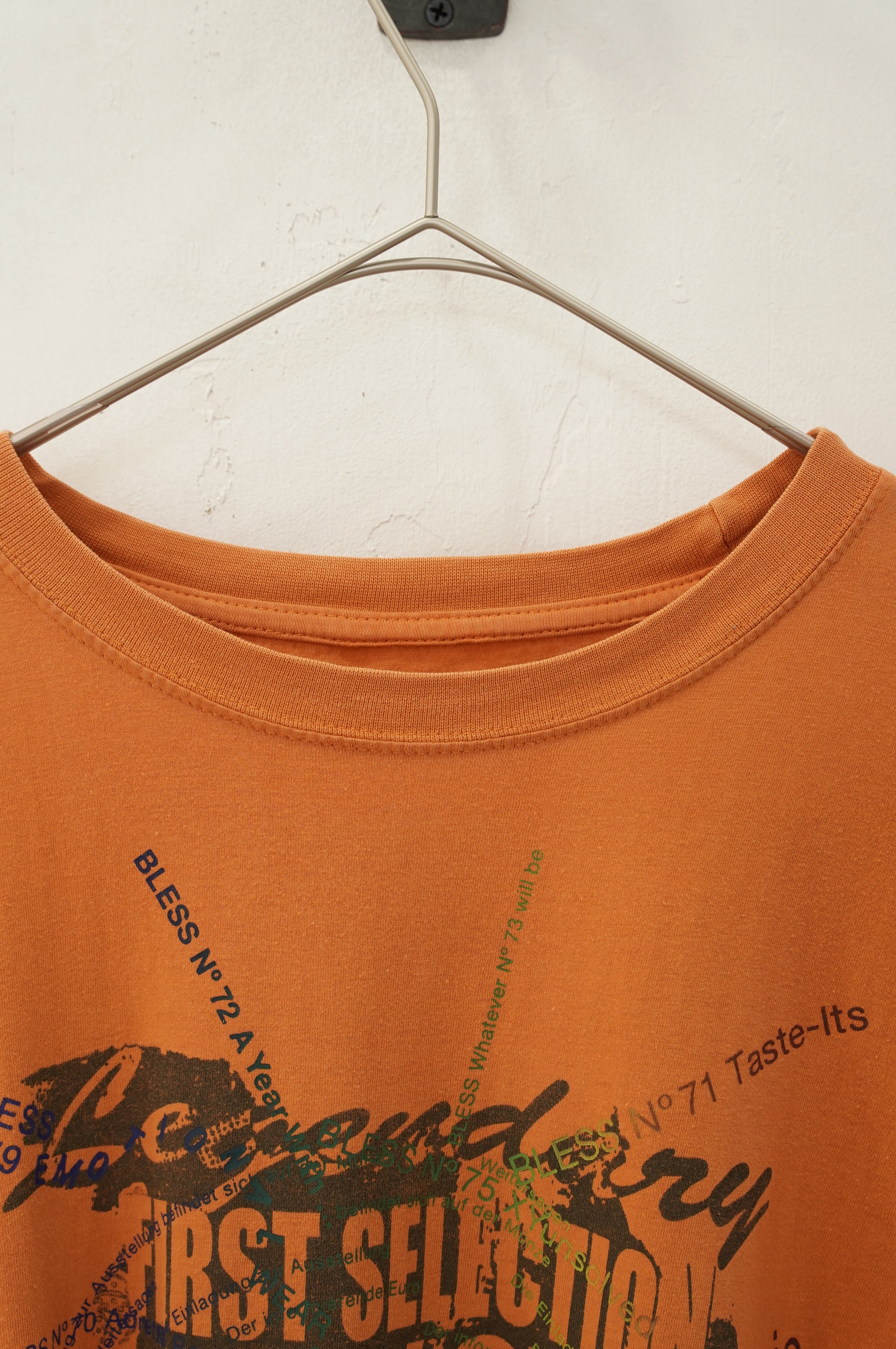 BLESS "Multicollection Vintage T-shirts" [ORANGE]