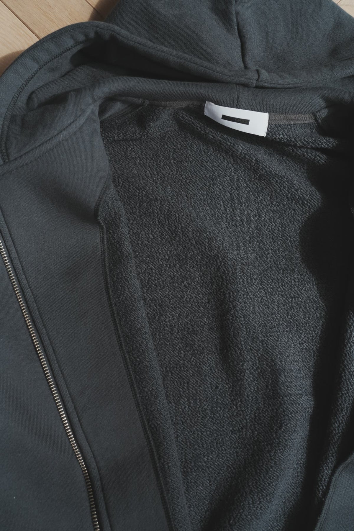 REVERBERATE "TWO TONE HOODY" [NAVY]