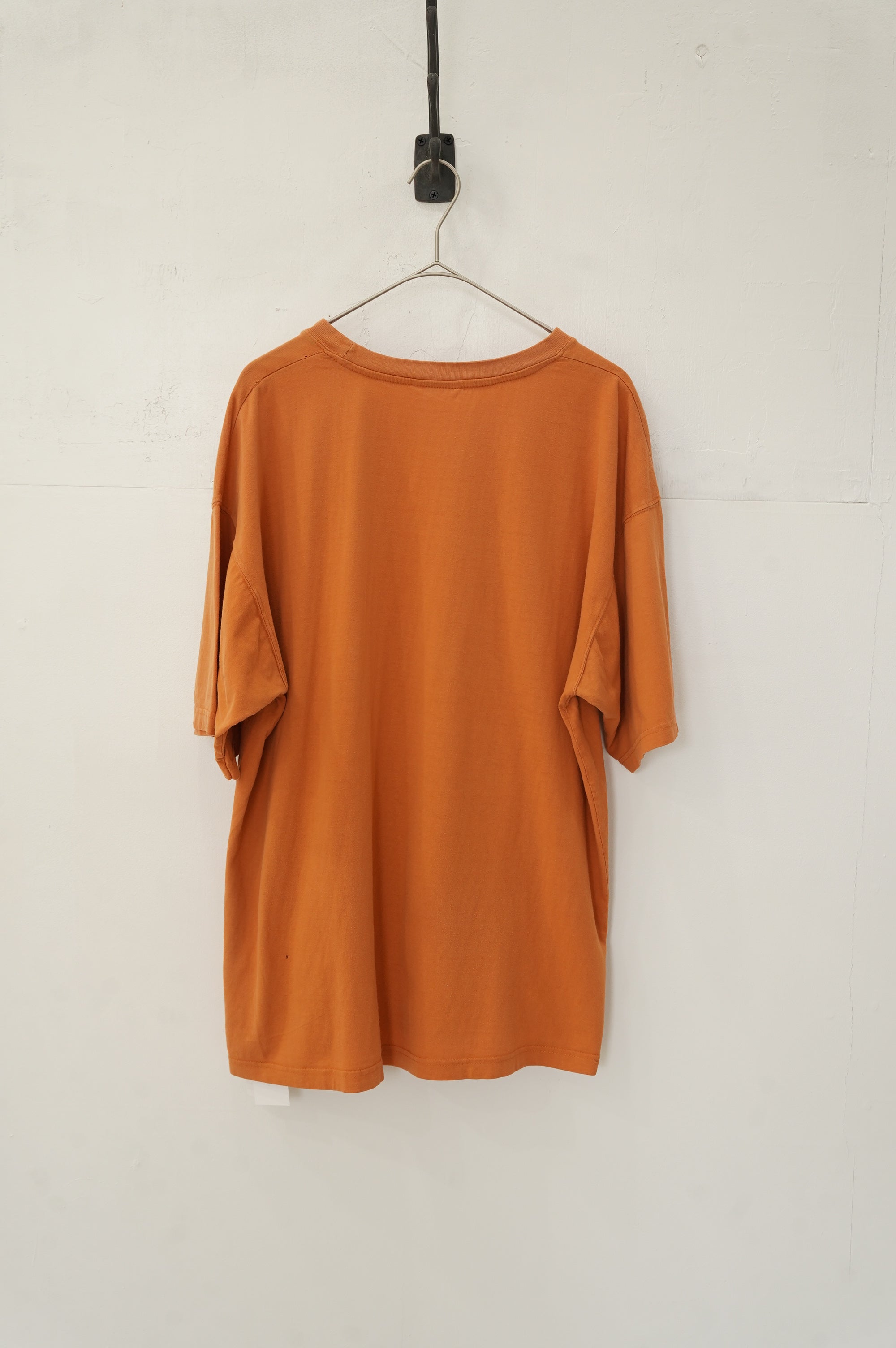 BLESS "Multicollection Vintage T-shirts" [ORANGE]