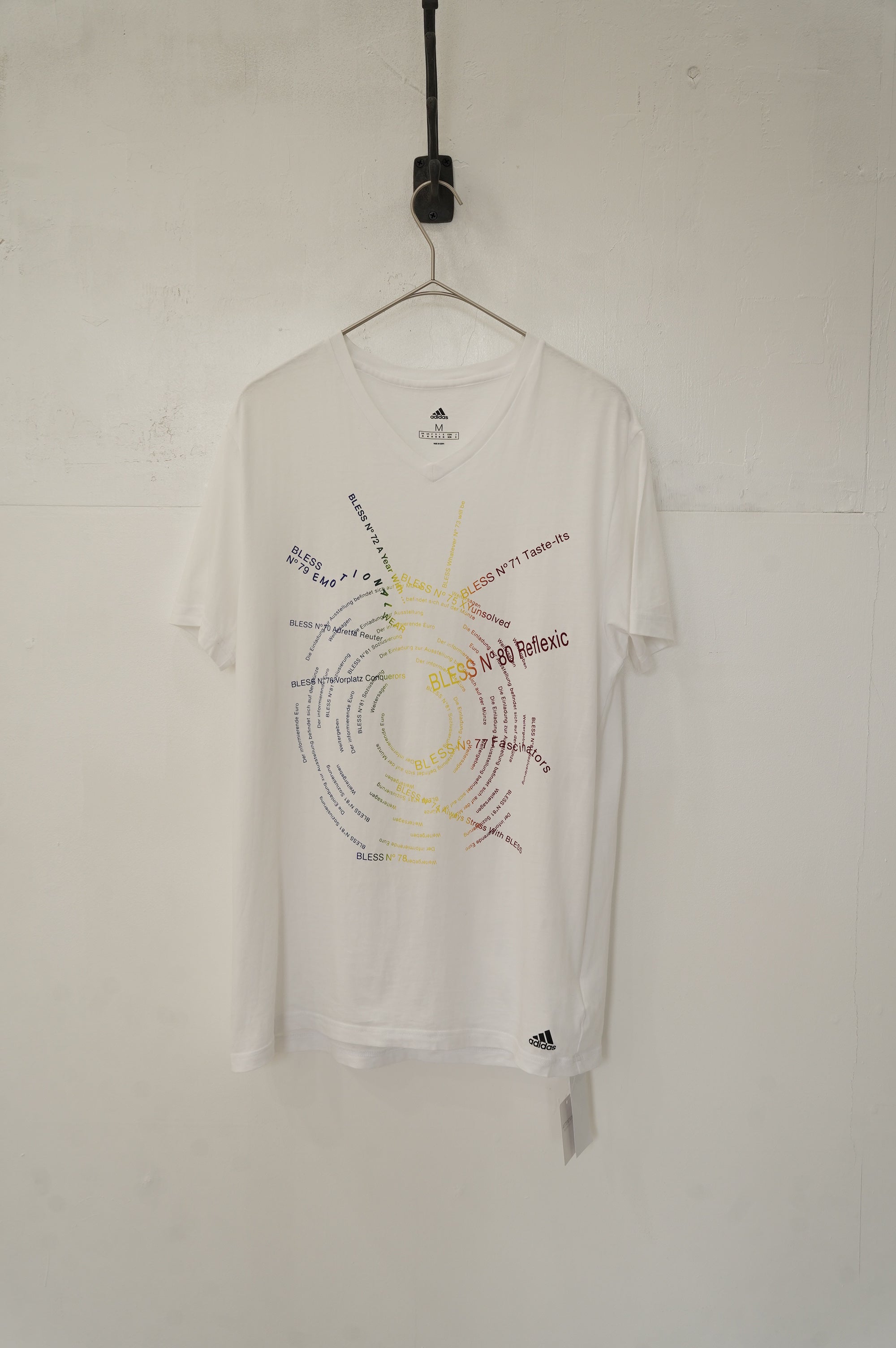 BLESS "Multicollection Vintage T-shirts" [WHITE3]