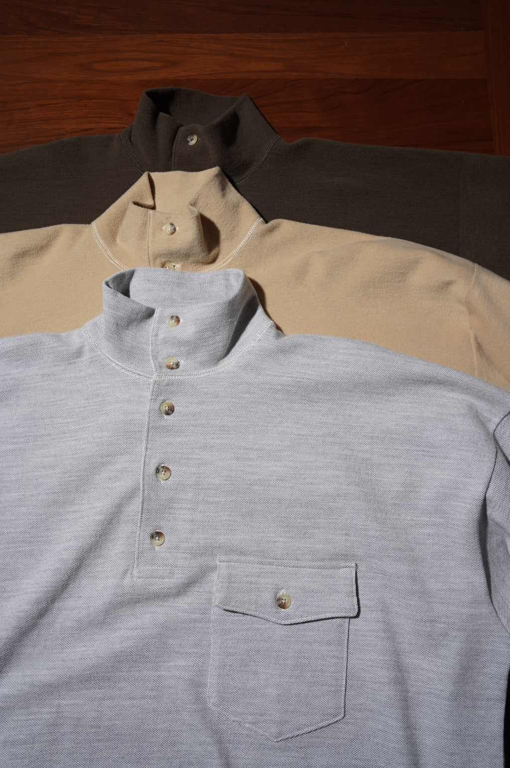 YE OLDE AND NEWMAN "MOCK POLO SHIRT" [TOP GRAY]