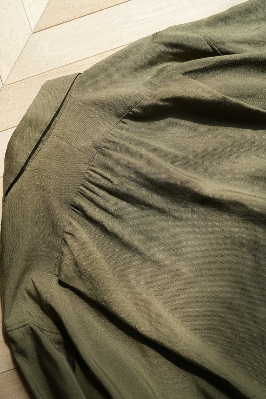 MAATEE&SONS "SHORT POINT SHIRTS KHAKI OX"