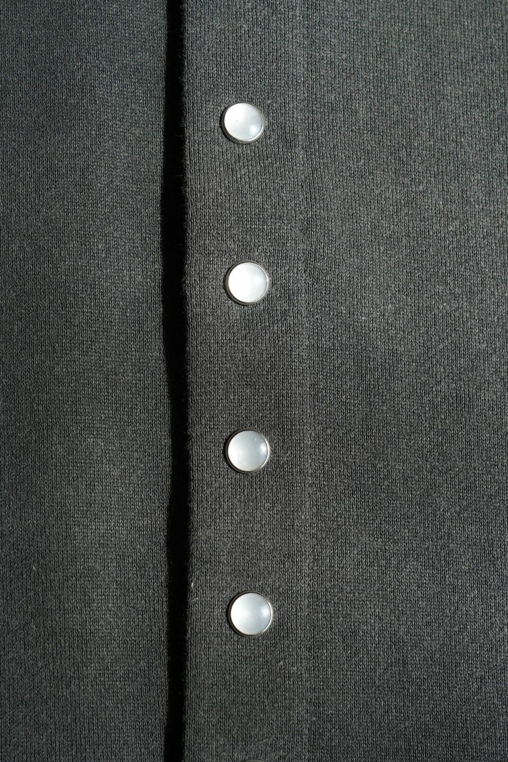 MAATEE&SONS "SNAP CARDIGAN" [FADE BLACK]