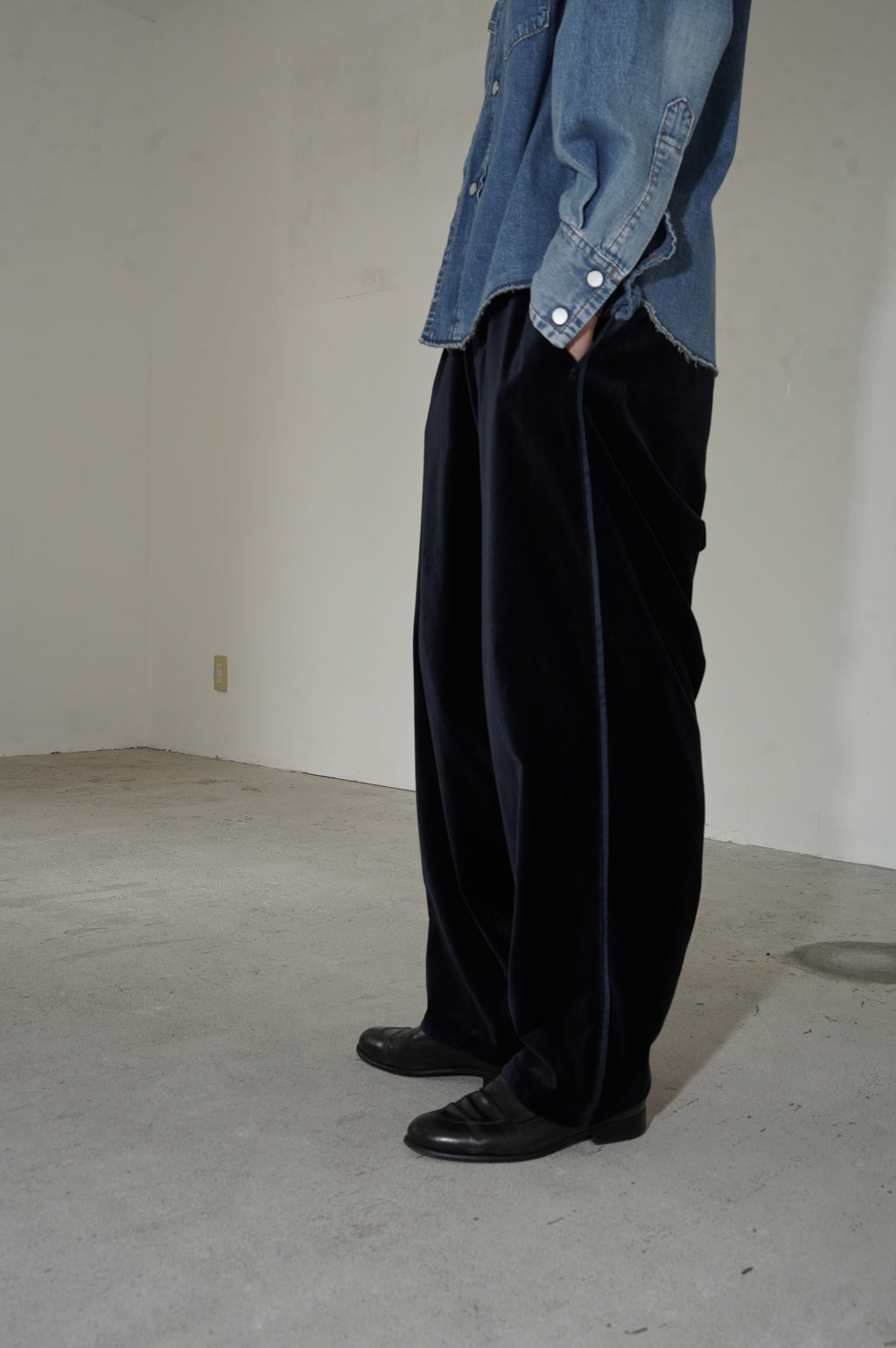 MAATEE&SONS "TRAINING PANTS" [NAVY]