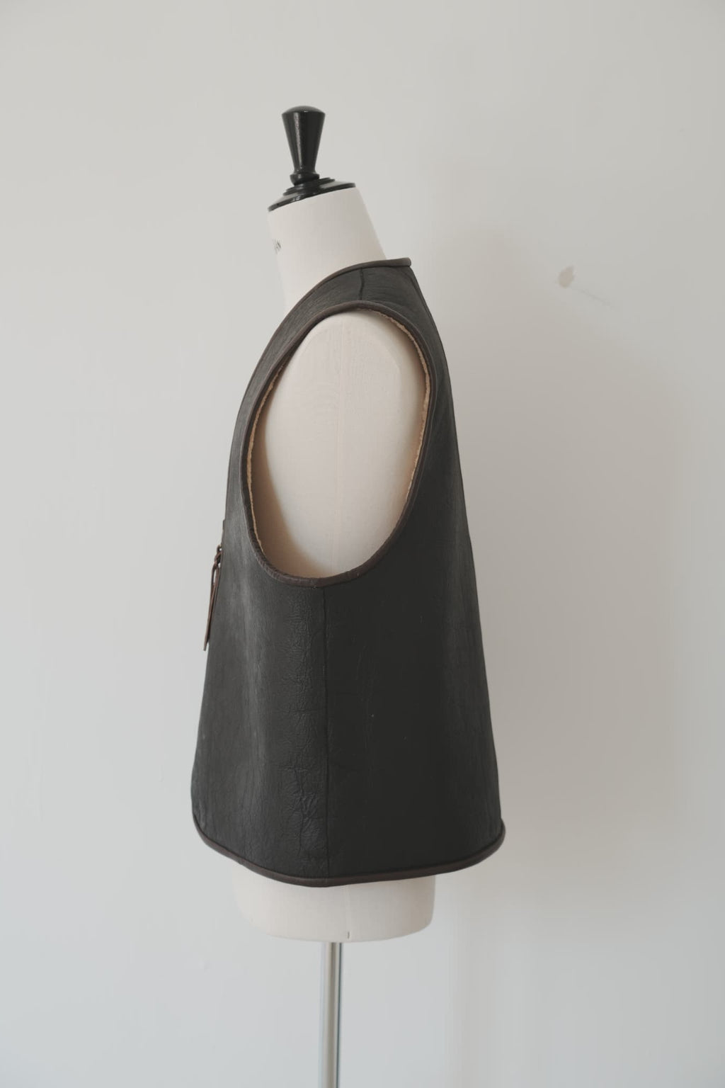 Gurank "Sheepskin Reversible Vest"