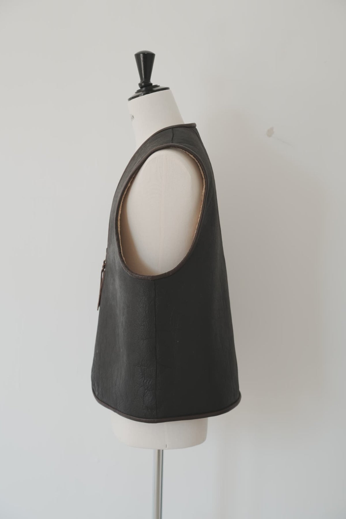Gurank "Sheepskin Reversible Vest"