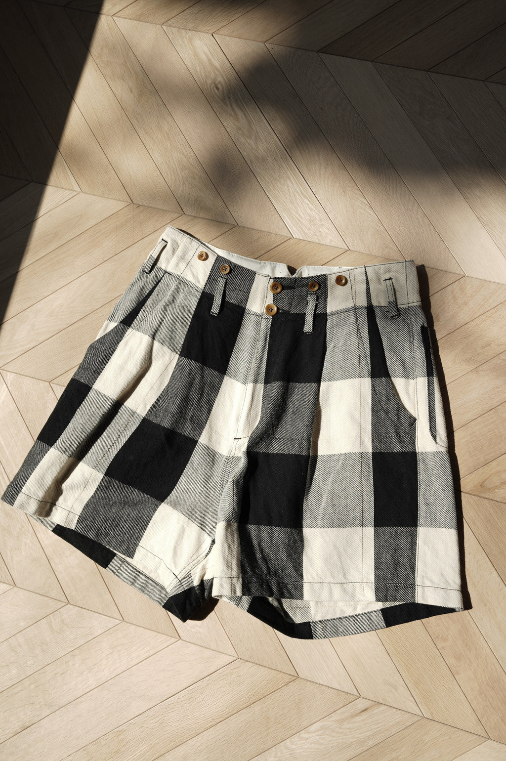 Gurank "CHECKERED SHORTS"