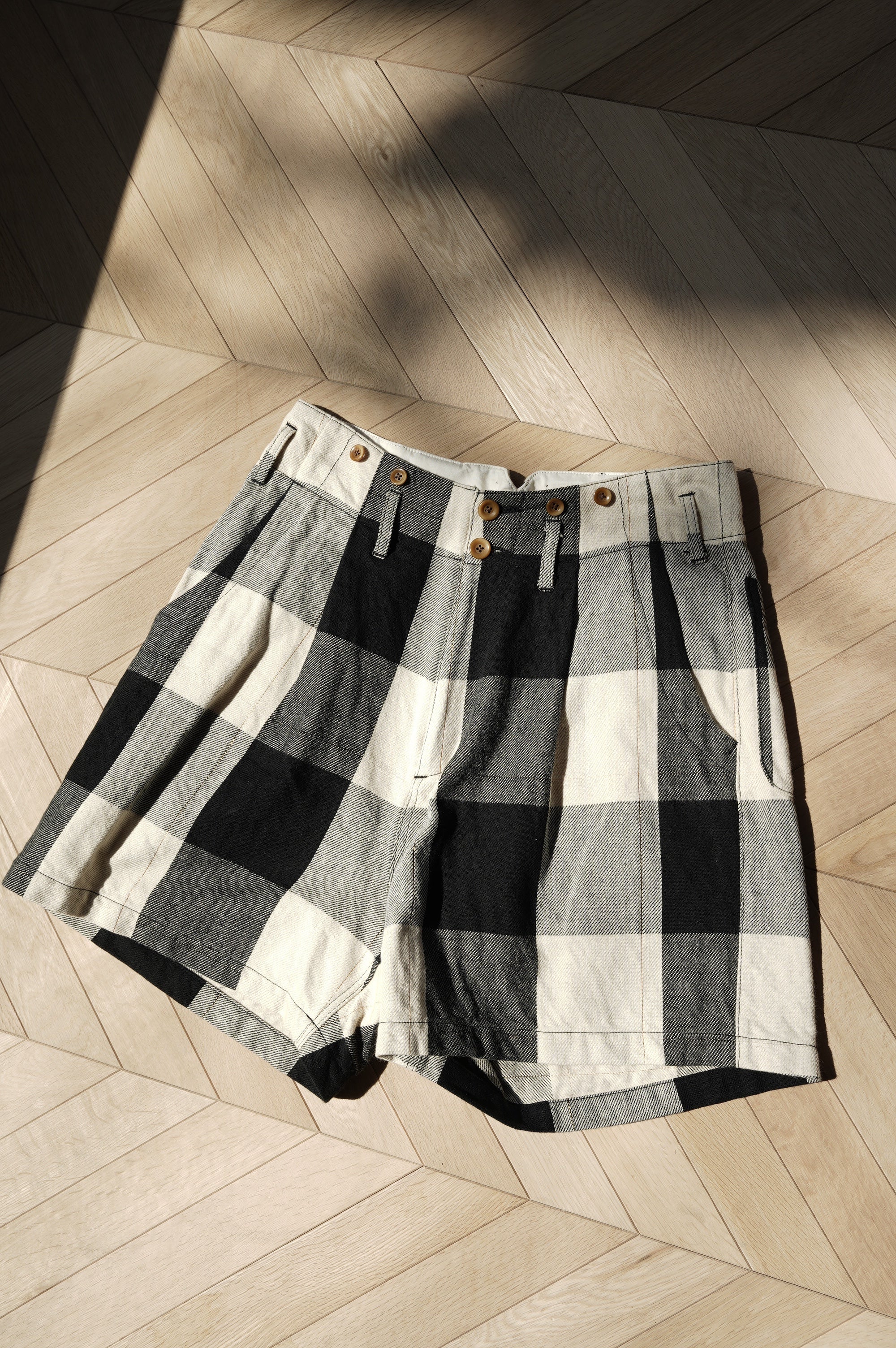 Gurank "CHECKERED SHORTS"