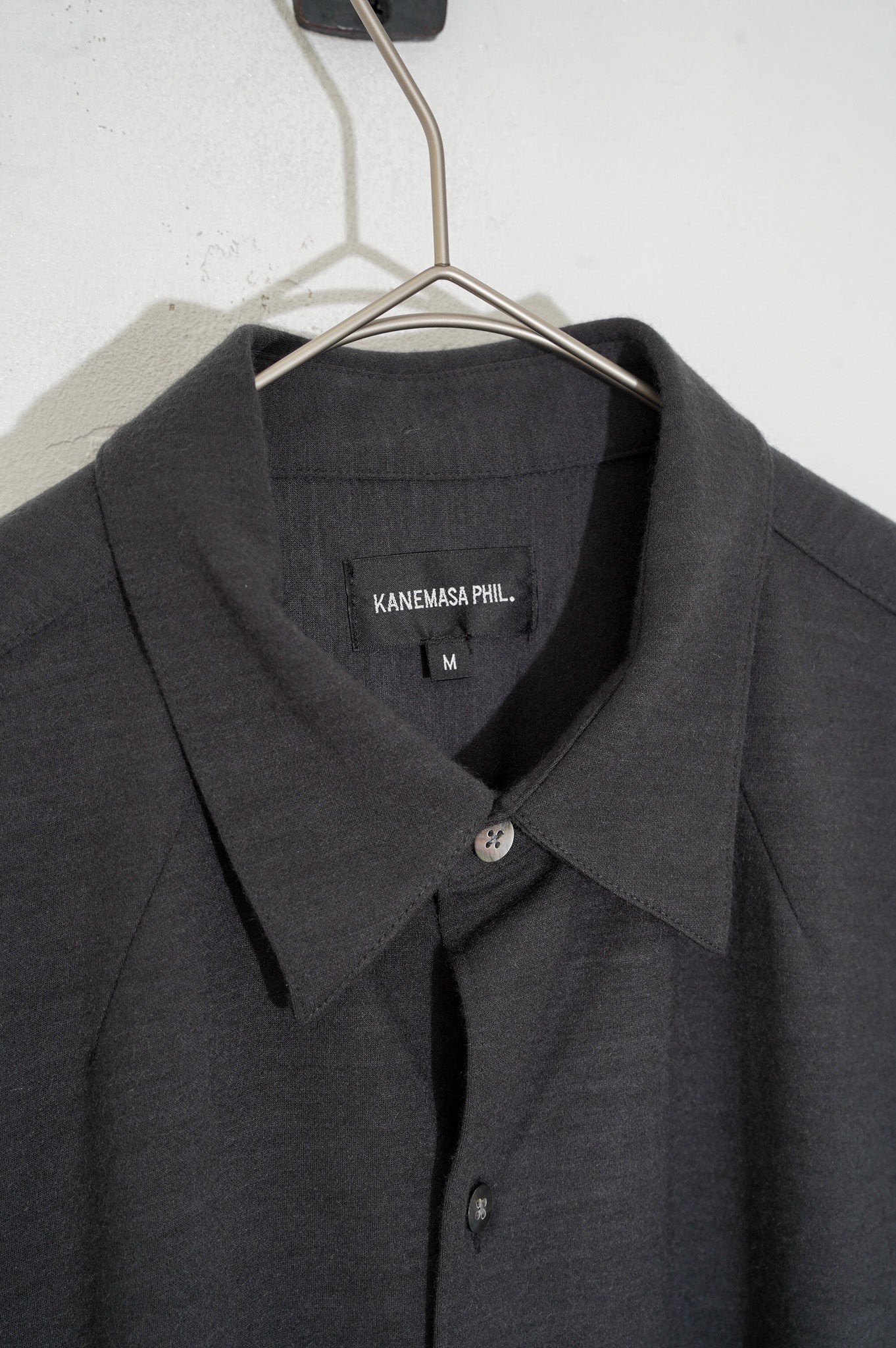 KANEMASA PHIL. "36G cashmere ideal shirt" [Goose Grey]