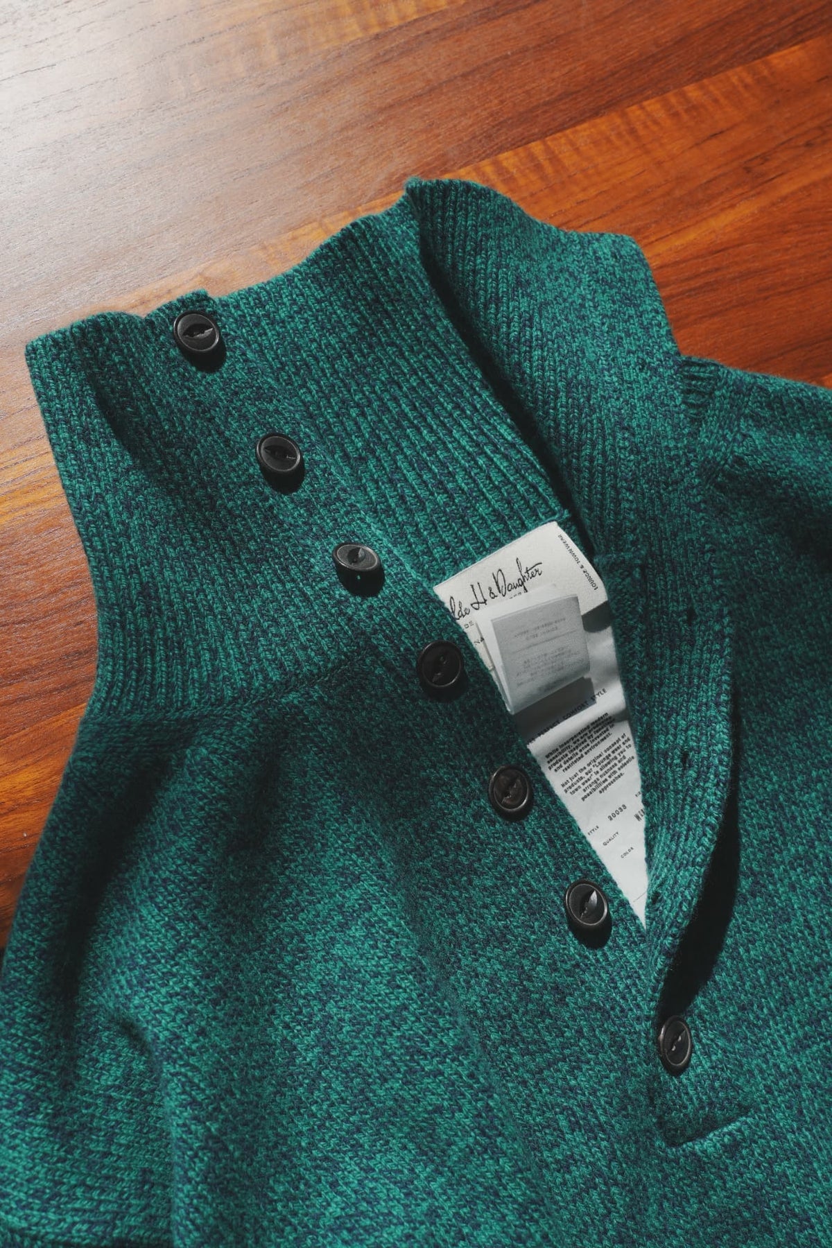 OLDE H & DAUGHTER "WOOL MOULINE TURTLE POLO P/O" [CONIFER]