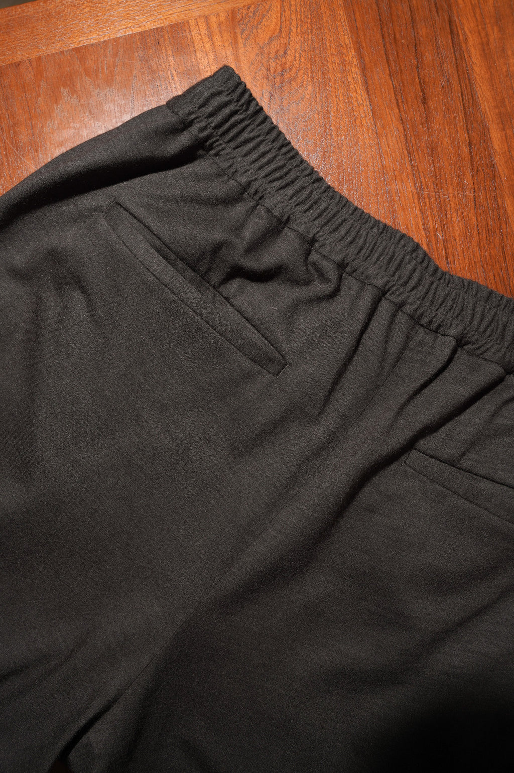 KANEMASA PHIL. "36G cashmere easy pants" [Shetland Grey]