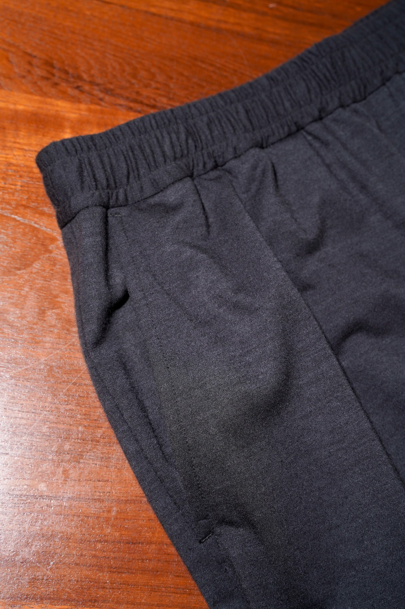 KANEMASA PHIL. "36G cashmere easy pants [Goose Grey]