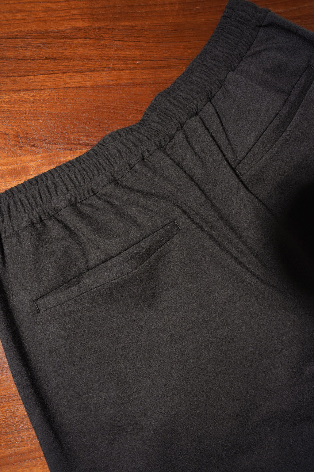 KANEMASA PHIL. "36G cashmere easy pants [Goose Grey]