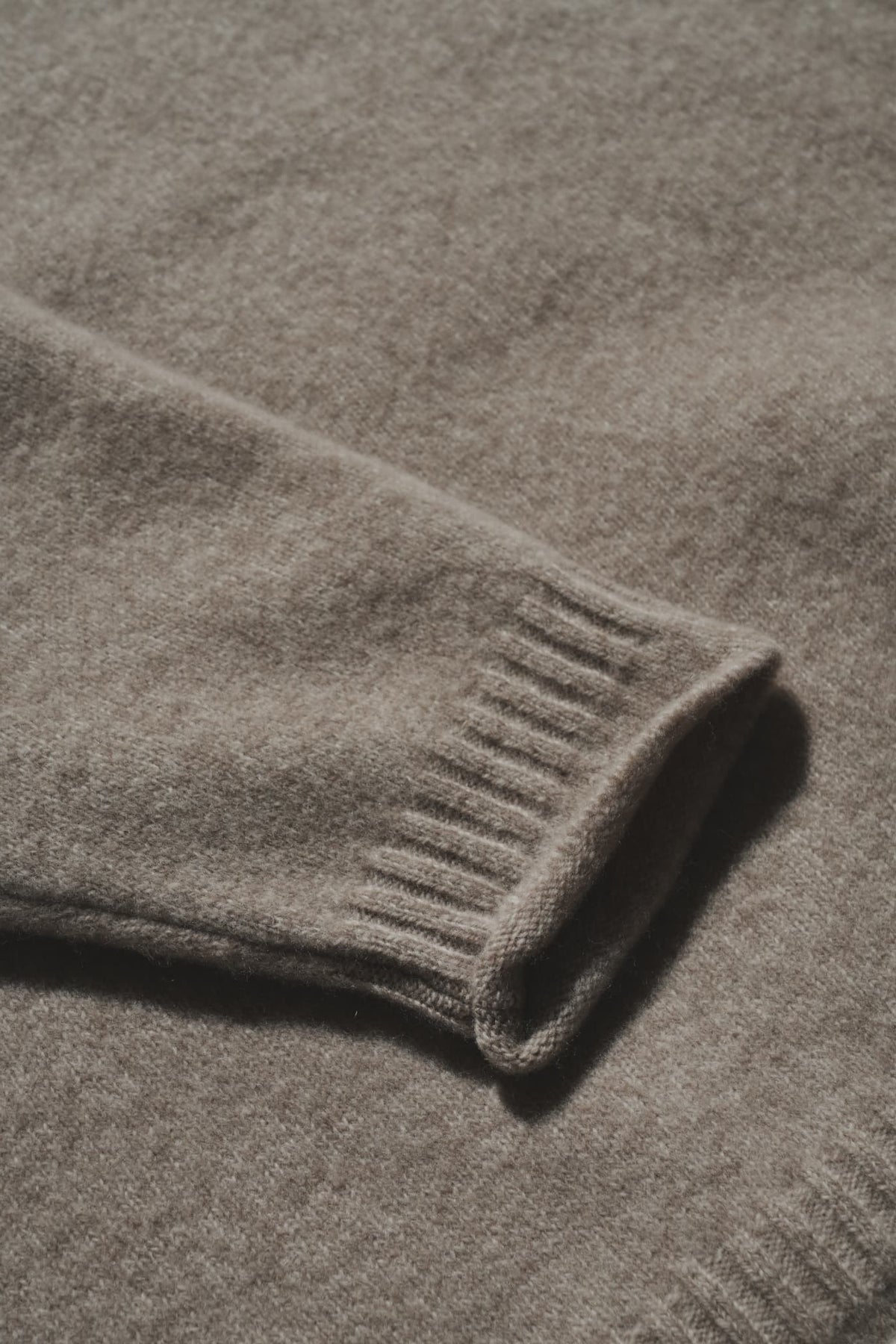 OLDE H & DAUGHTER "WOOL CASHMERE HALF ZIP P/O" [STONE]