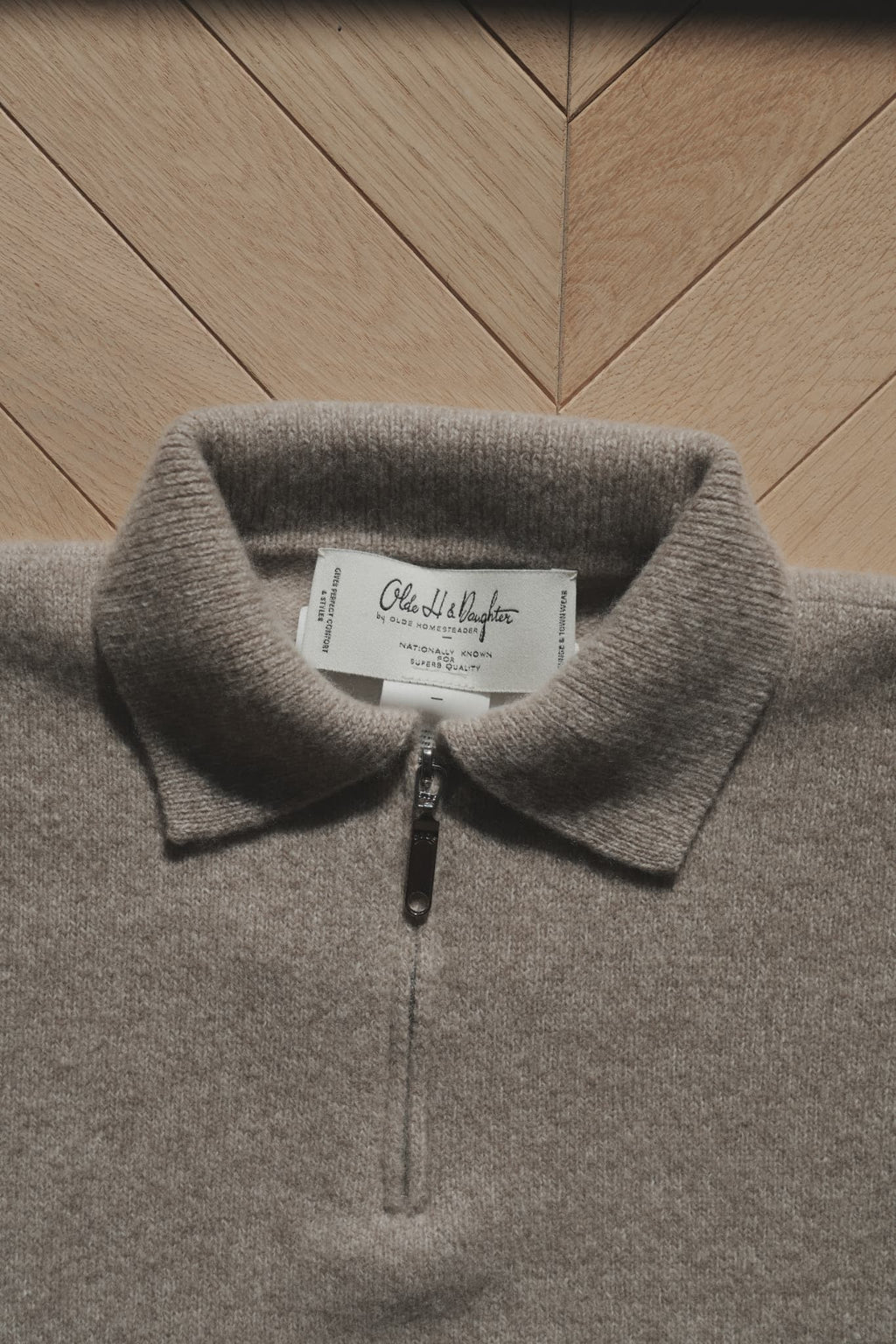 OLDE H & DAUGHTER "WOOL CASHMERE HALF ZIP P/O" [STONE]