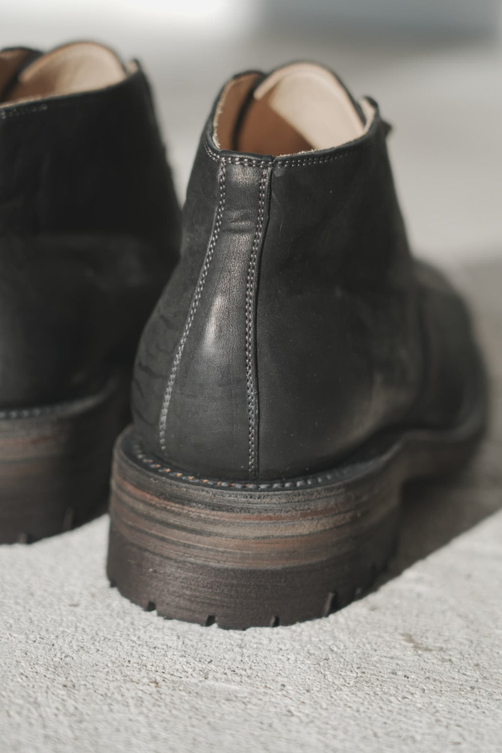POST PRODUCTION "Box Toe Center Zip" [BLACK]