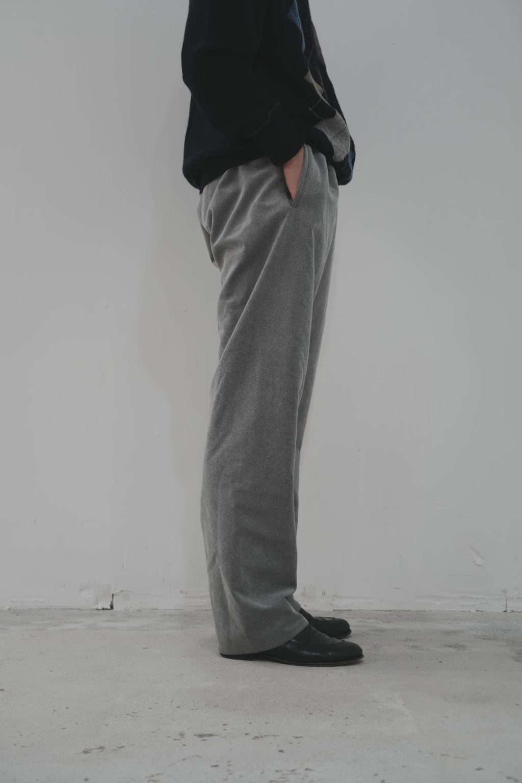 class "CCGA12UNI" [GREY]